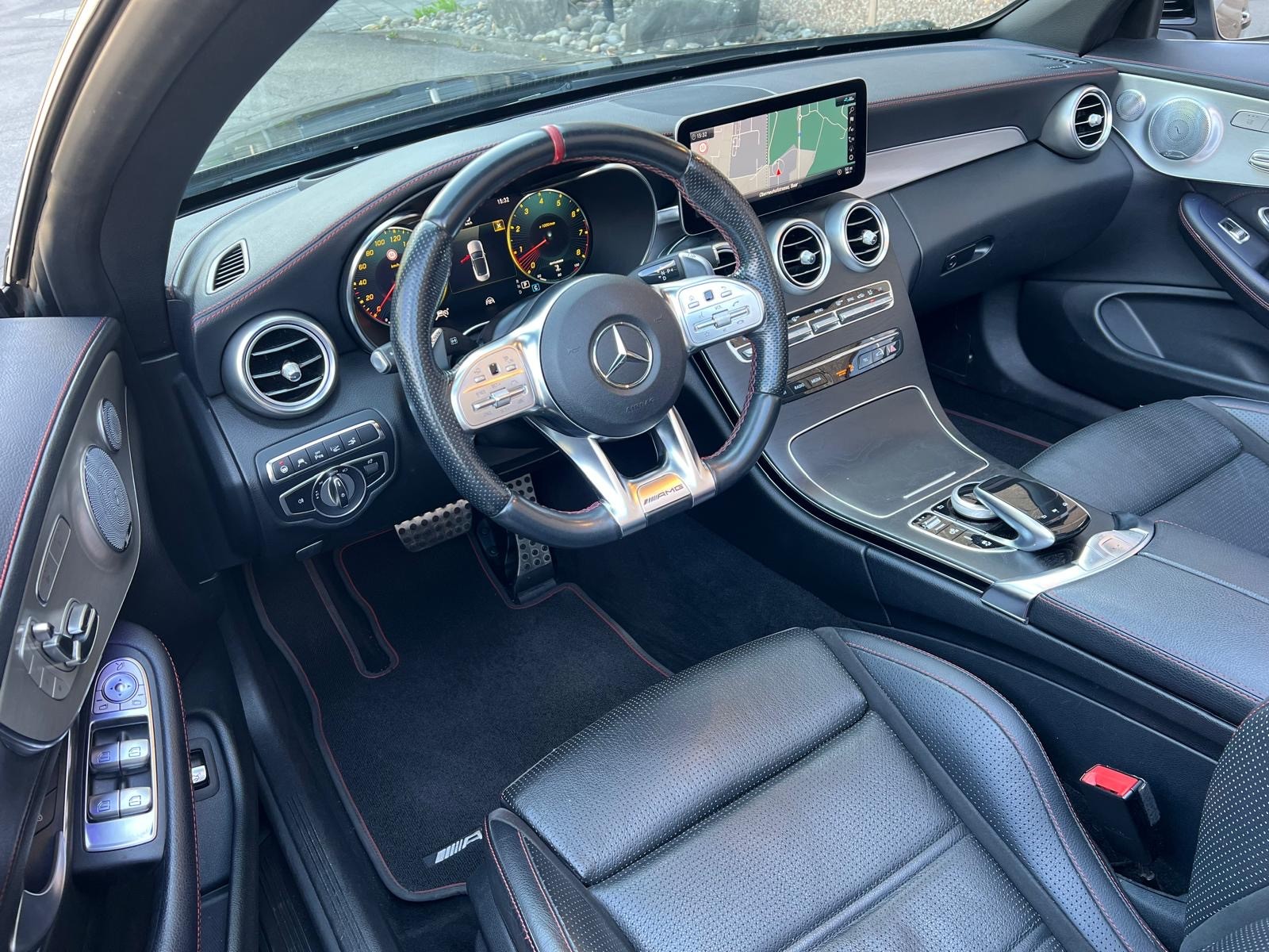 MERCEDES-BENZ C 43 Cabriolet AMG 4Matic 9G-Tronic-image-12