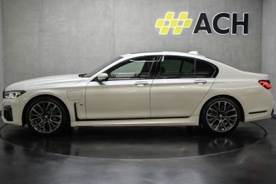 BMW 745Le xDrive-image-7