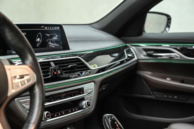 BMW 745Le xDrive-image-16