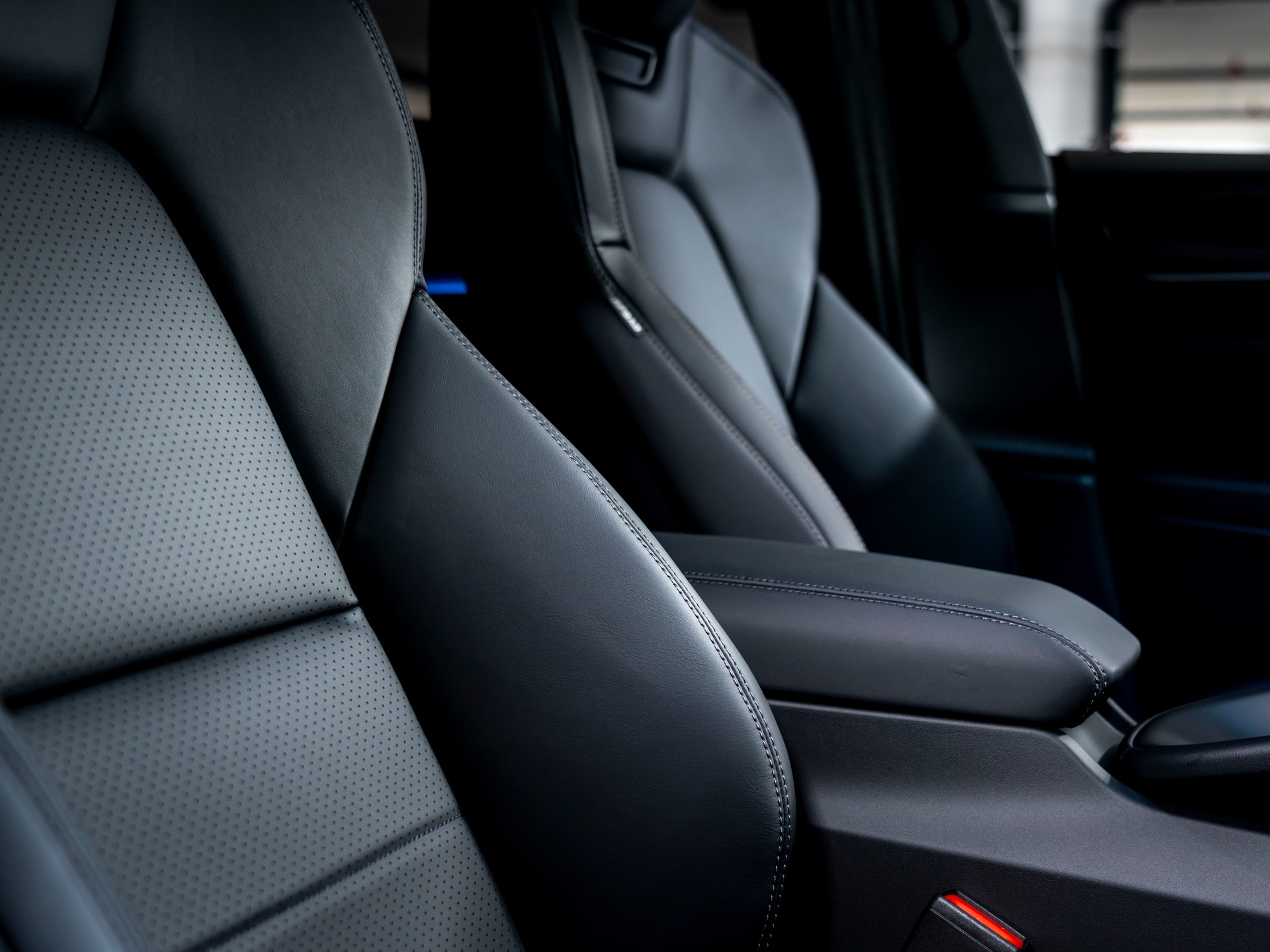 PORSCHE Macan 4S 100kWh-image-20