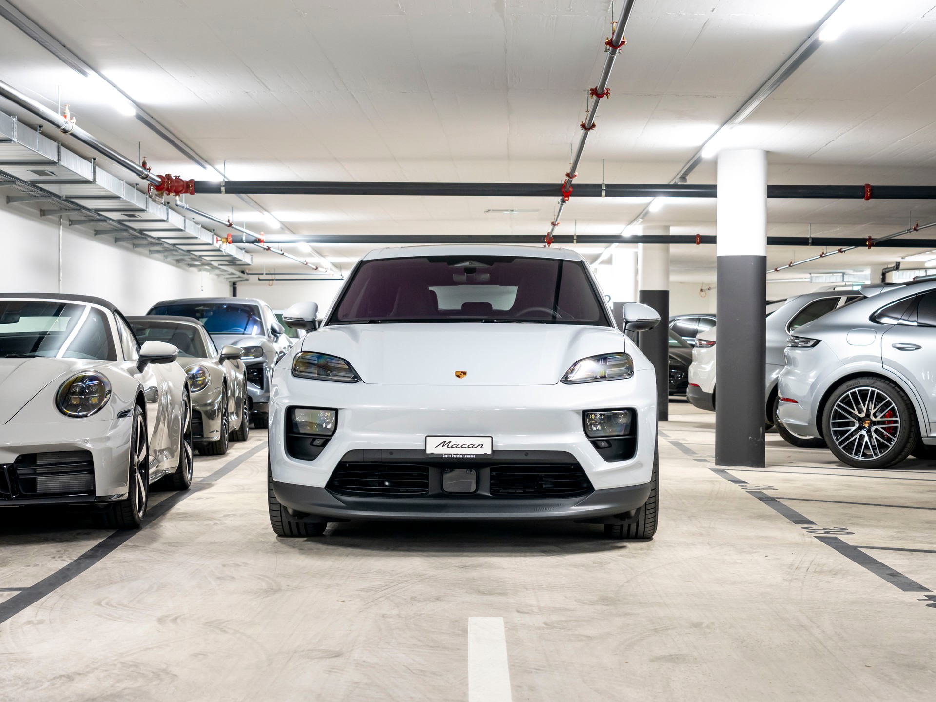 PORSCHE Macan 4S 100kWh-image-3
