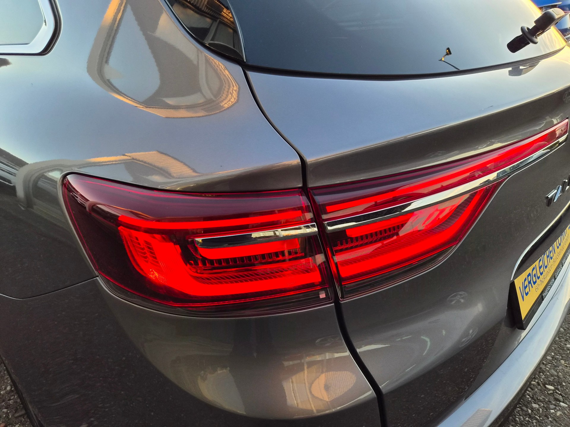 RENAULT Talisman Grandtour 2.0 Blue dCi Intens EDC-image-28