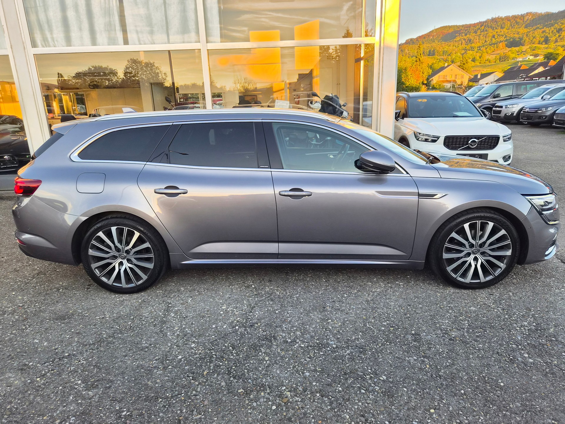 RENAULT Talisman Grandtour 2.0 Blue dCi Intens EDC-image-6