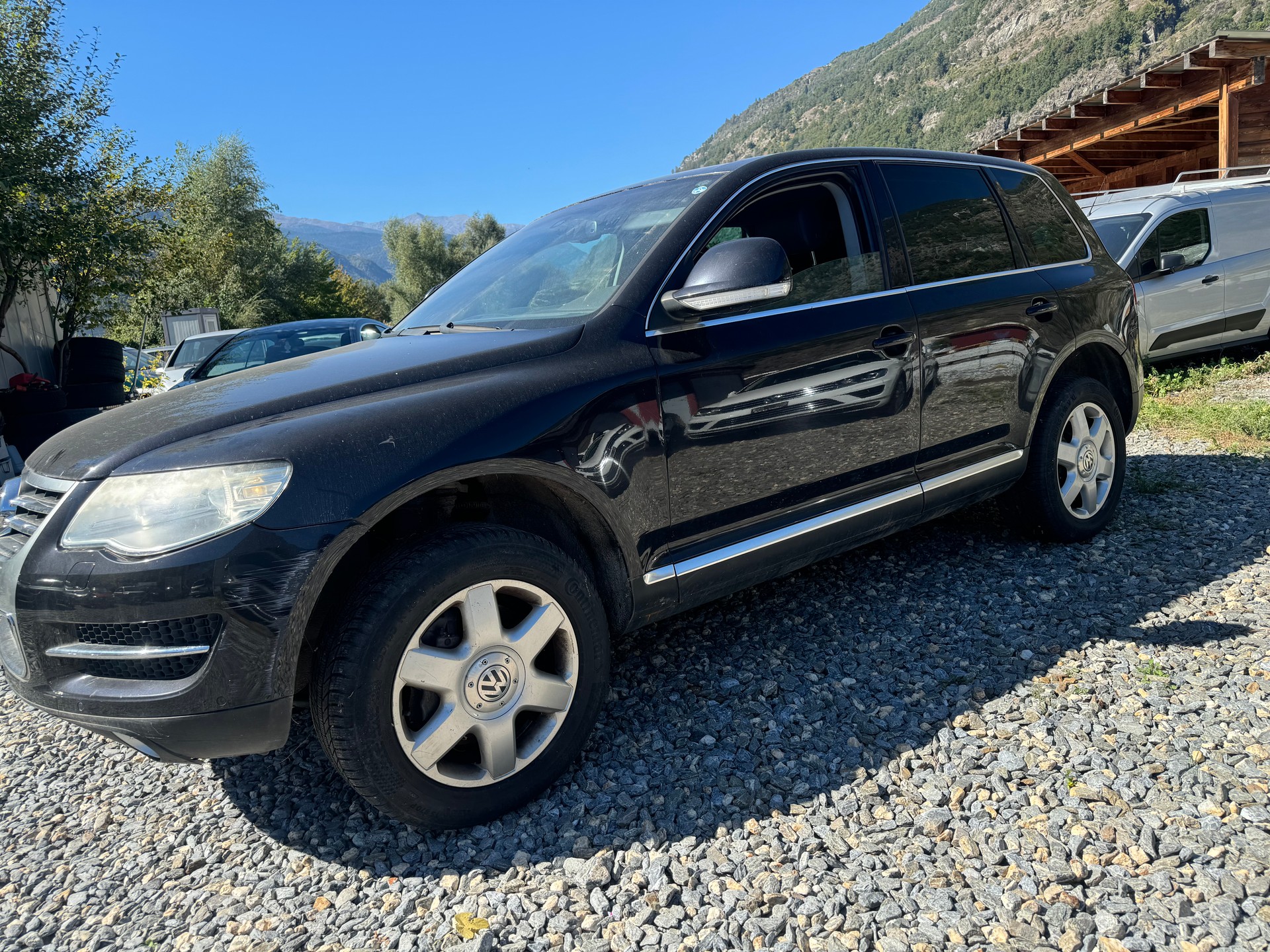 VW Touareg 5.0 TDI V10 Automatic-image-11