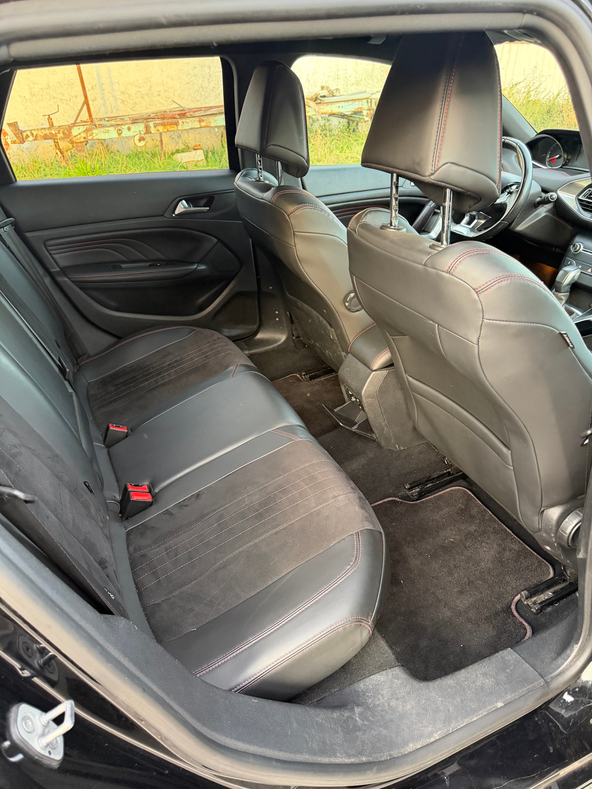PEUGEOT 308 SW 1.2 THP Style Automatic-image-7