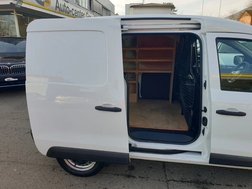 RENAULT Express 1.5 Blue dCi 75 Extra ** Teil-Leder ** Klimaanlage ** Holzwerkstatt-Einrichtung ** PDC Hinten ** Modell 2021 **-image-6