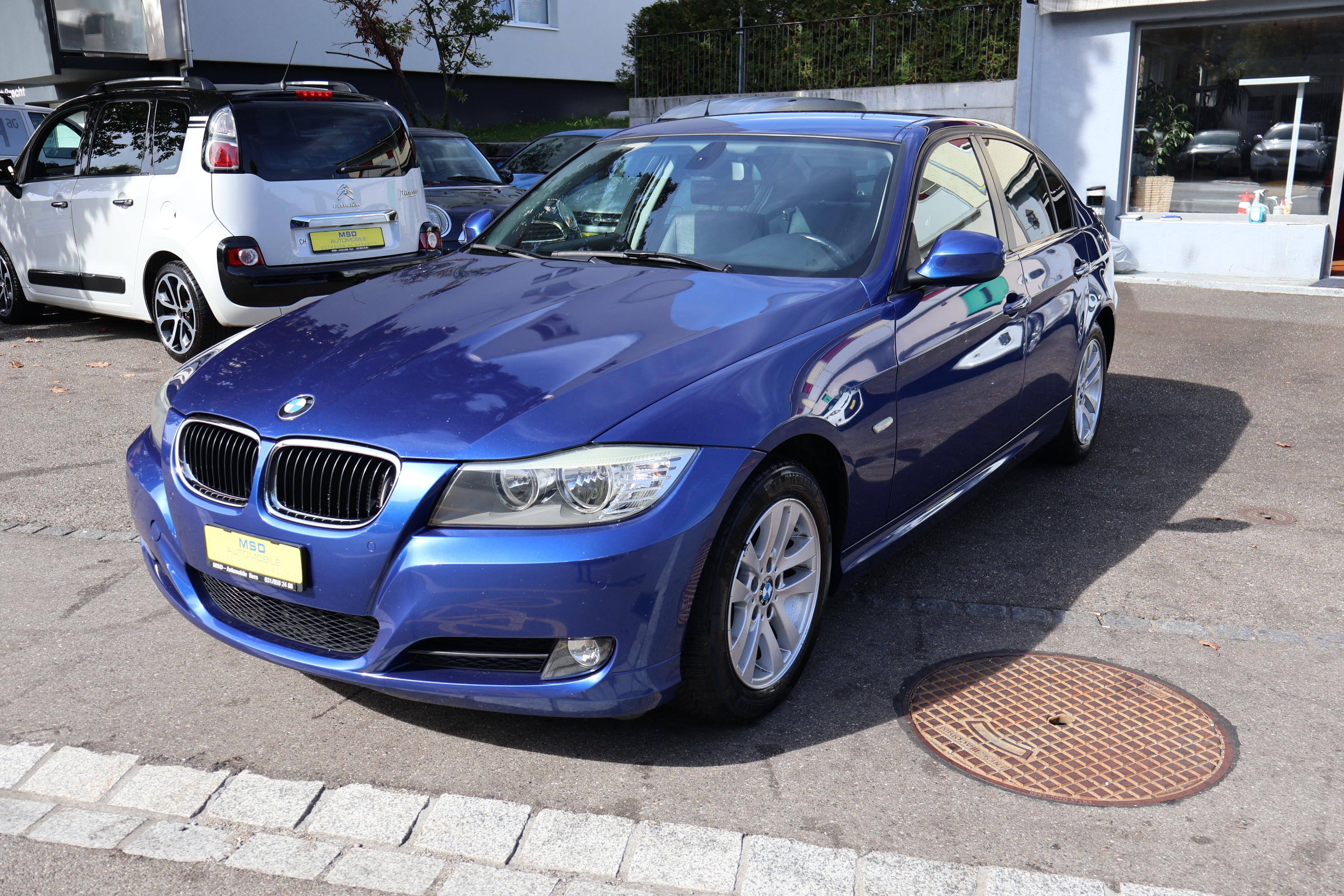 Car photo