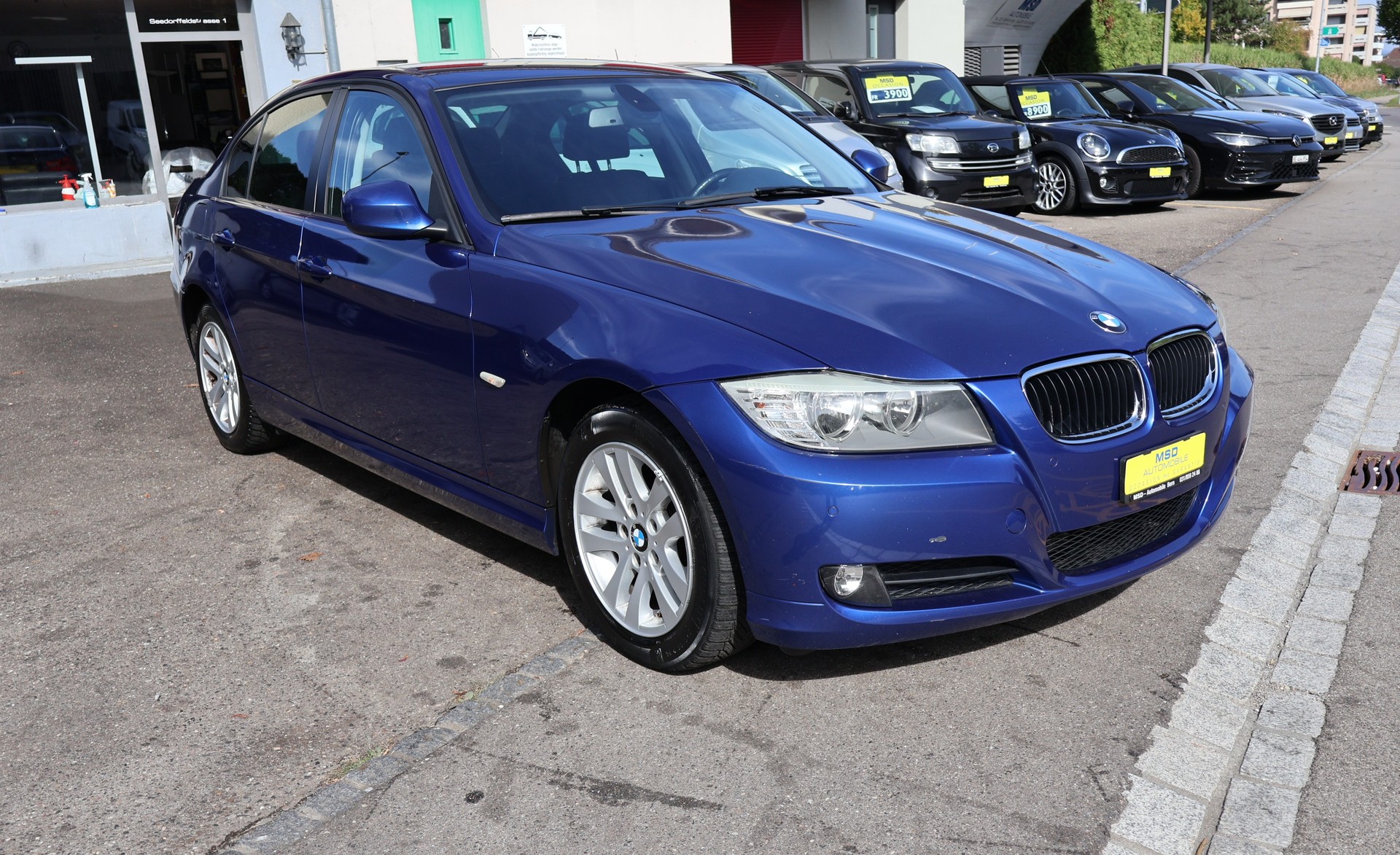 BMW 320d xDrive Dynamic Edition Steptronic-image-1