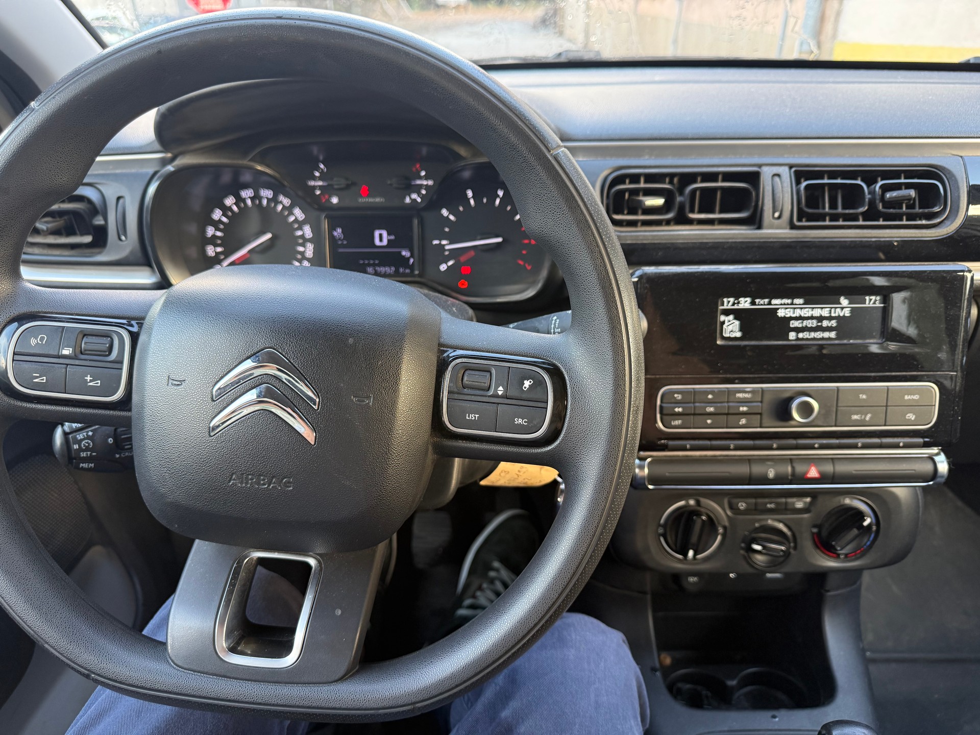 CITROEN C3 1.2i PureTech Live-image-10