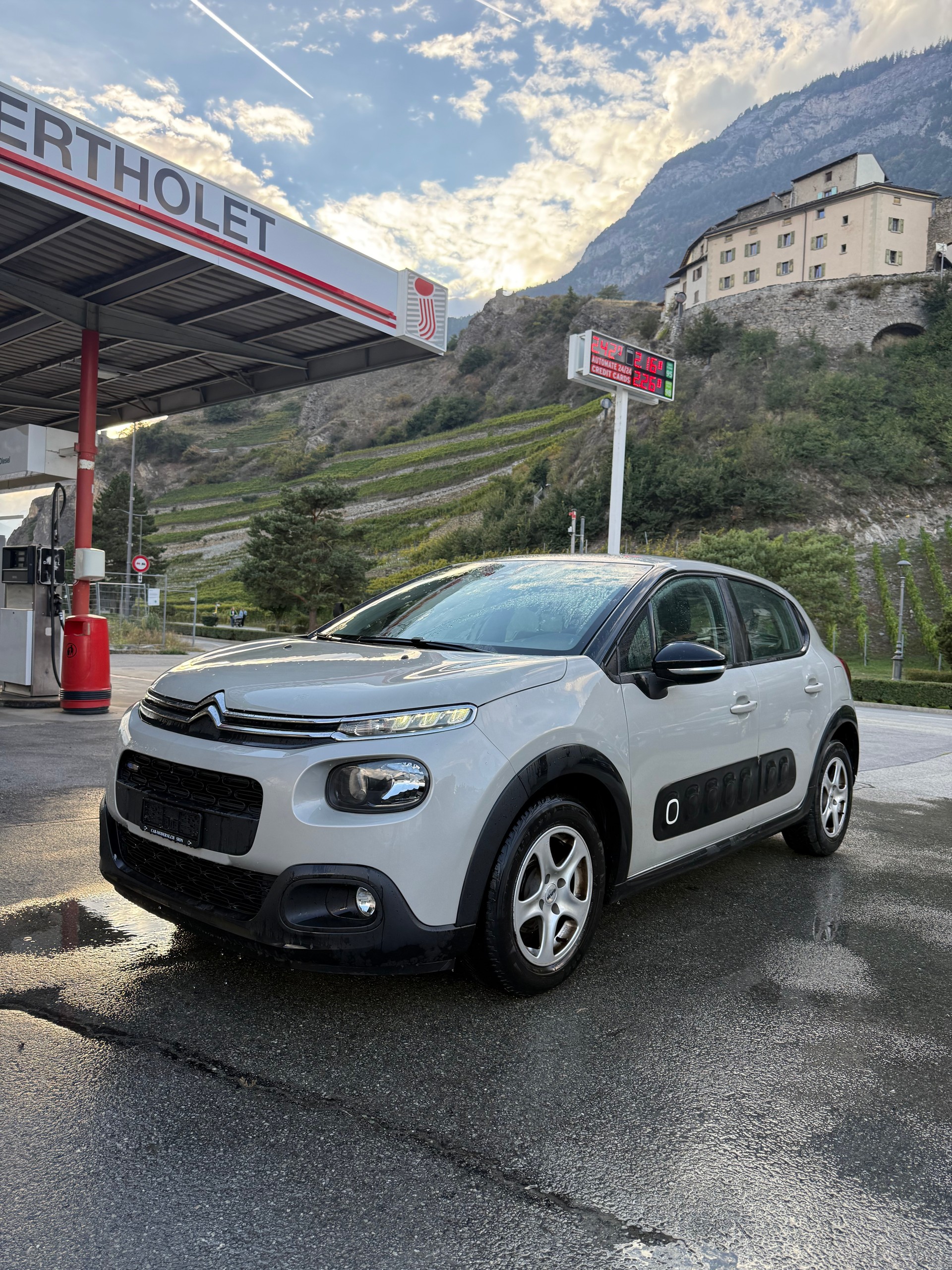 CITROEN C3 1.2i PureTech Live-image-1