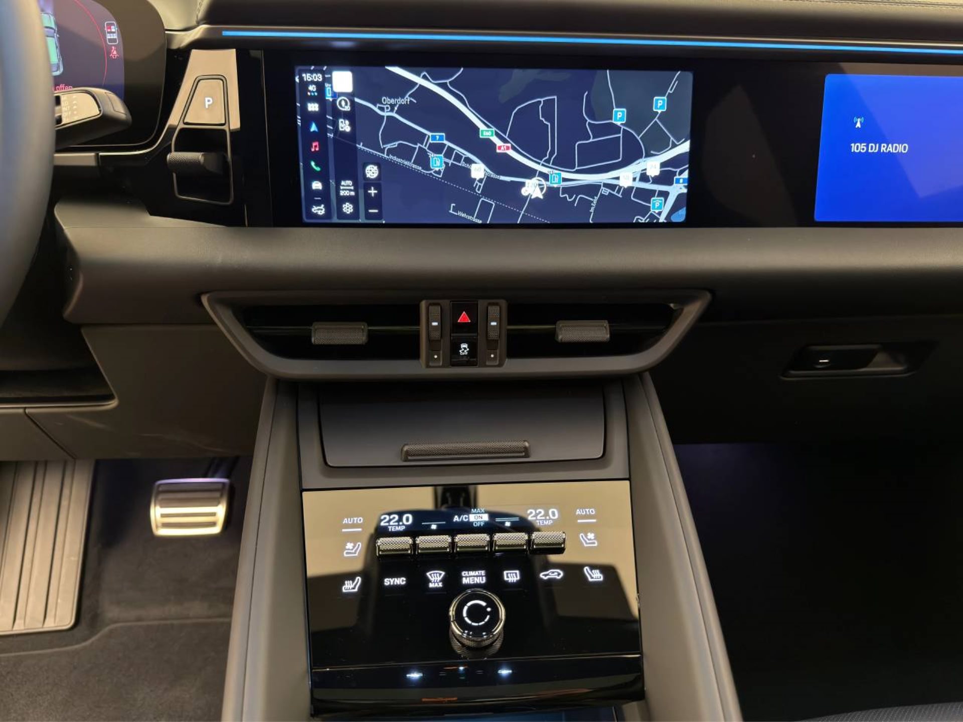PORSCHE Macan 4S-image-15