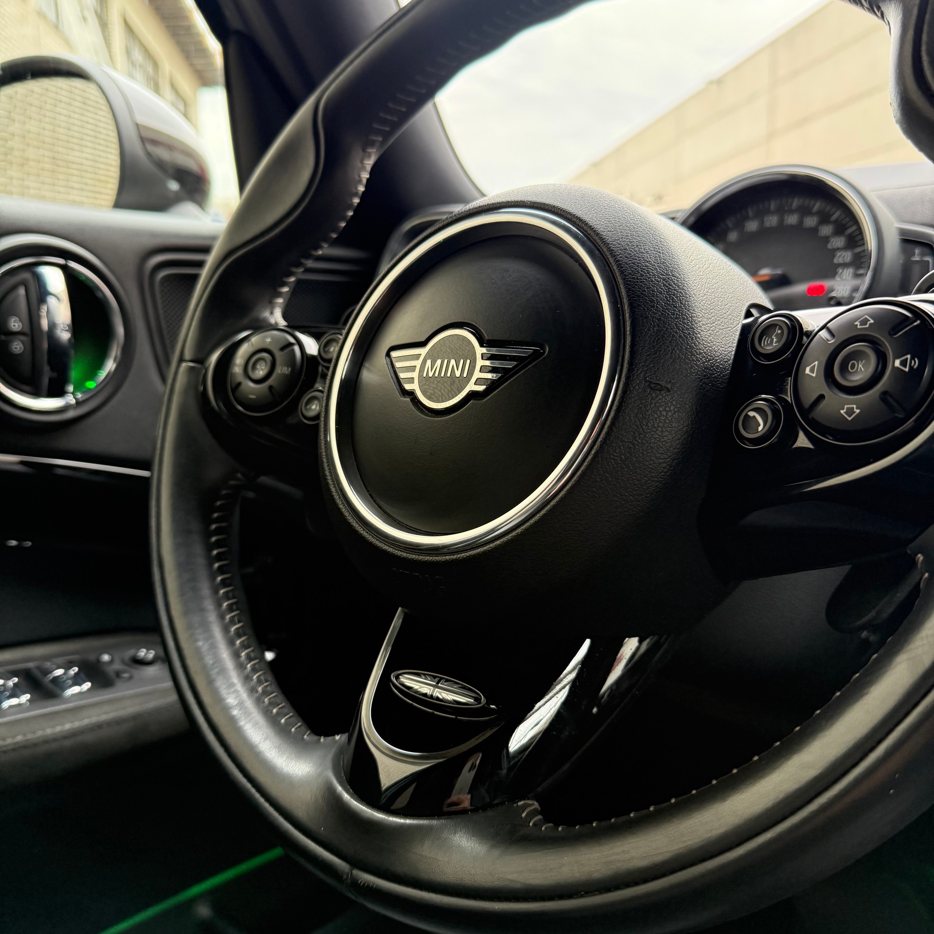 MINI Countryman Cooper S ALL4 Steptronic Swiss-image-10