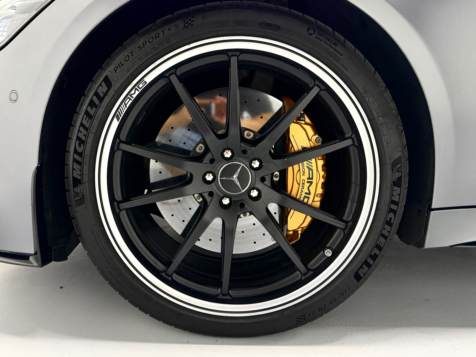 MERCEDES-BENZ AMG GT 4 63 S 4Matic+ Speedshift MCT-image-29