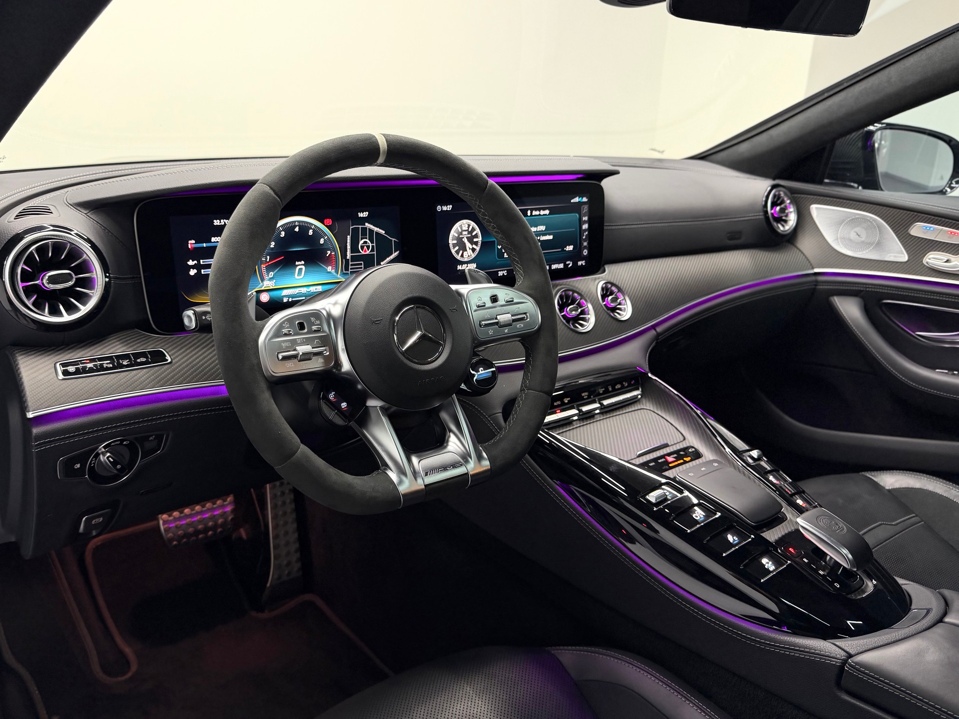 MERCEDES-BENZ AMG GT 4 63 S 4Matic+ Speedshift MCT-image-9