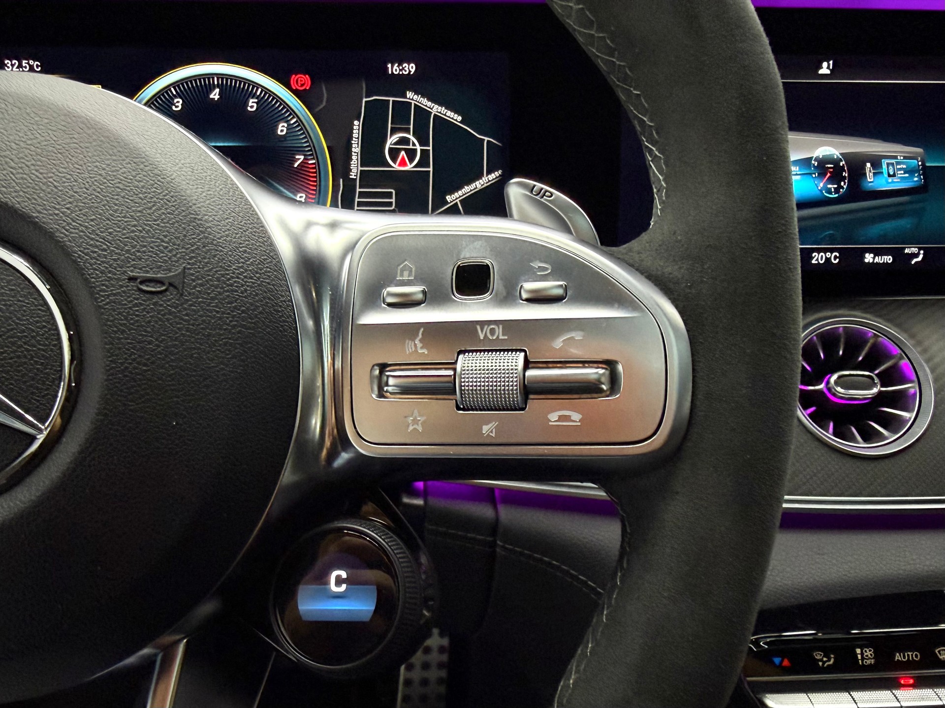 MERCEDES-BENZ AMG GT 4 63 S 4Matic+ Speedshift MCT-image-28