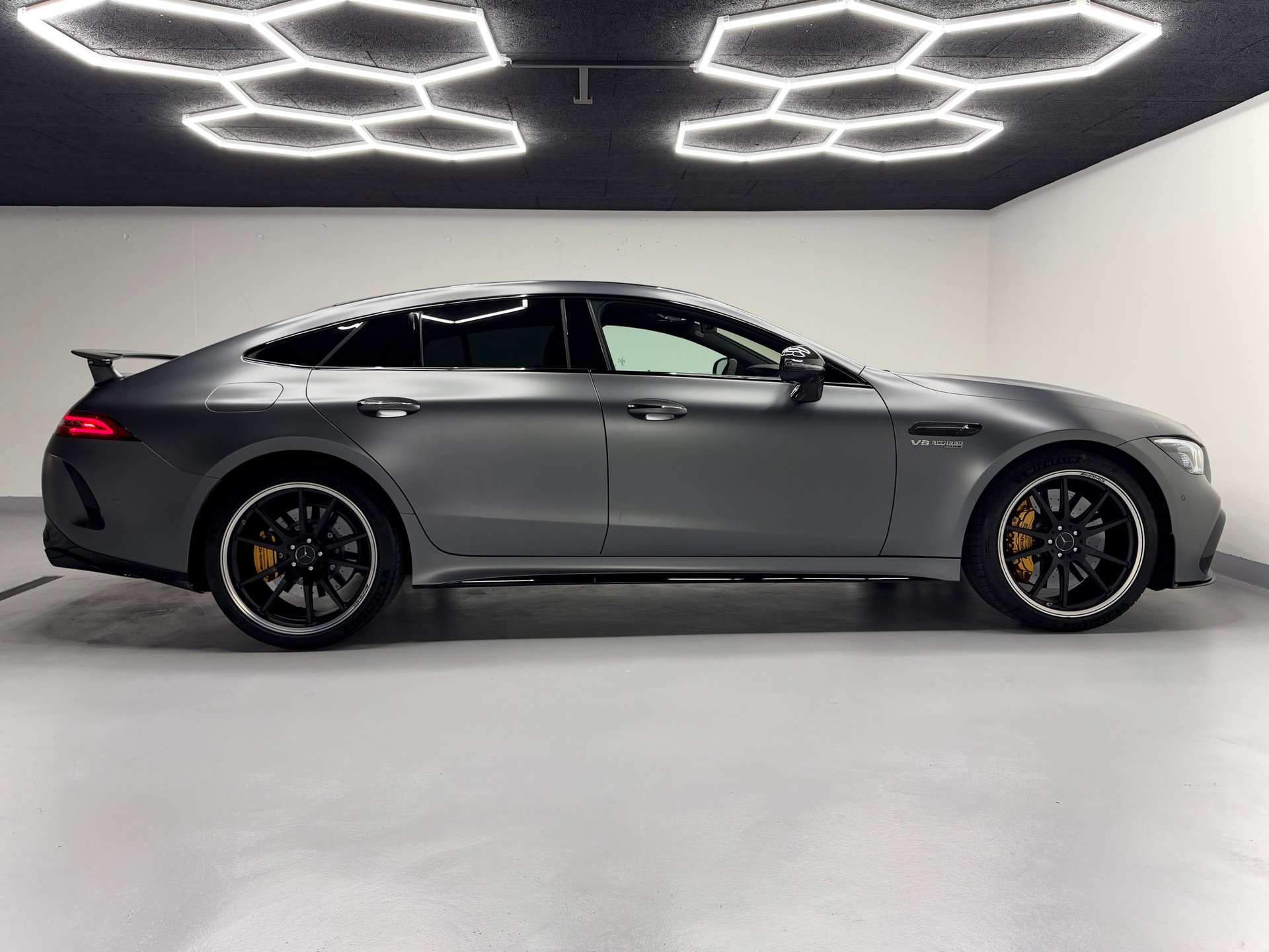 MERCEDES-BENZ AMG GT 4 63 S 4Matic+ Speedshift MCT-image-1