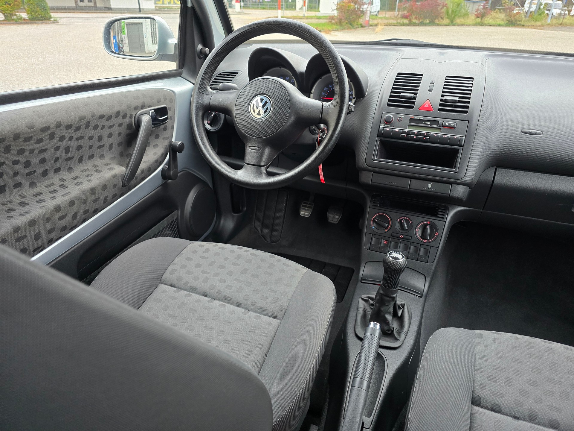 VW Lupo 50 ABS OXFORD Edition-image-8