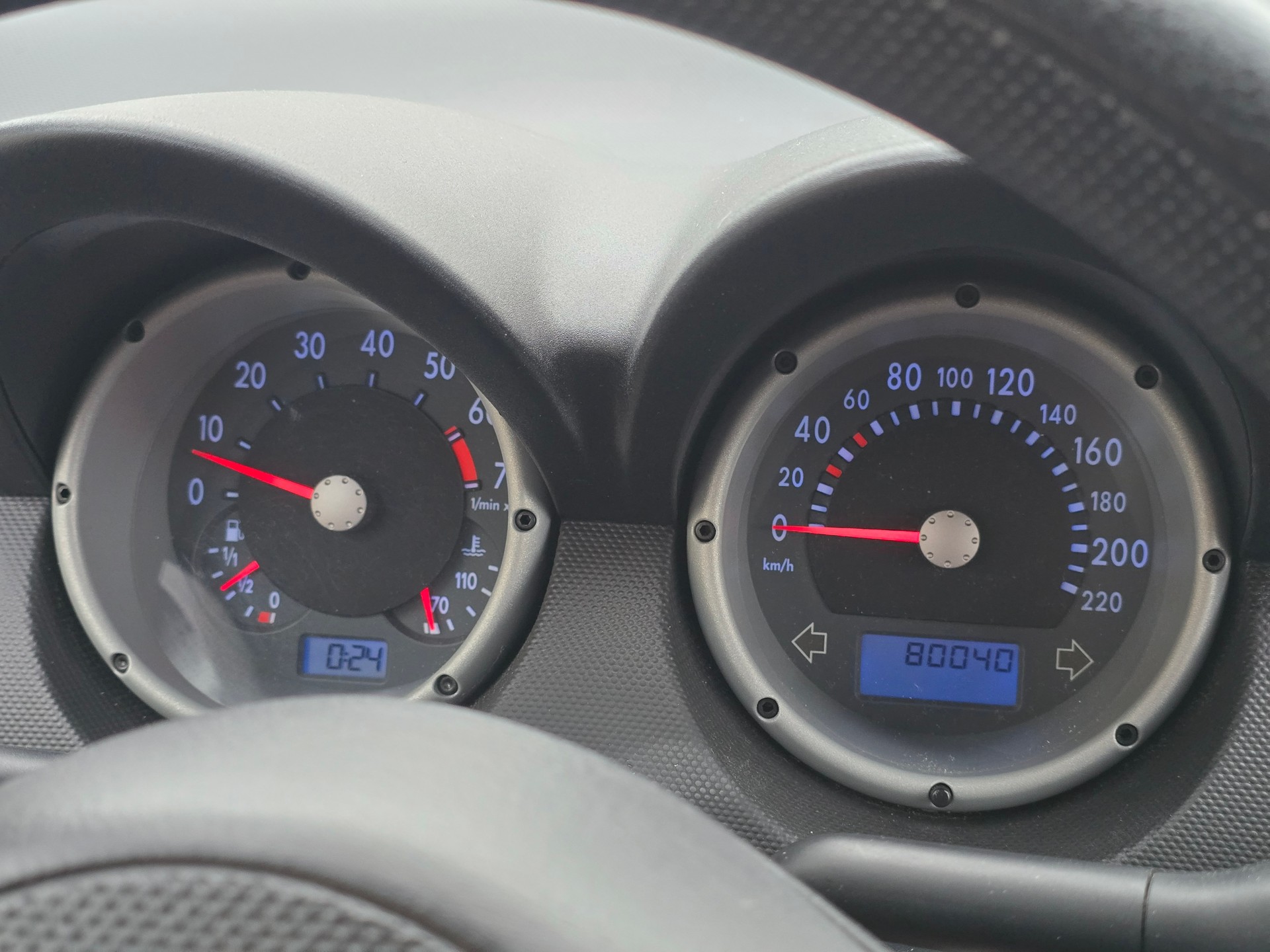 VW Lupo 50 ABS OXFORD Edition-image-14