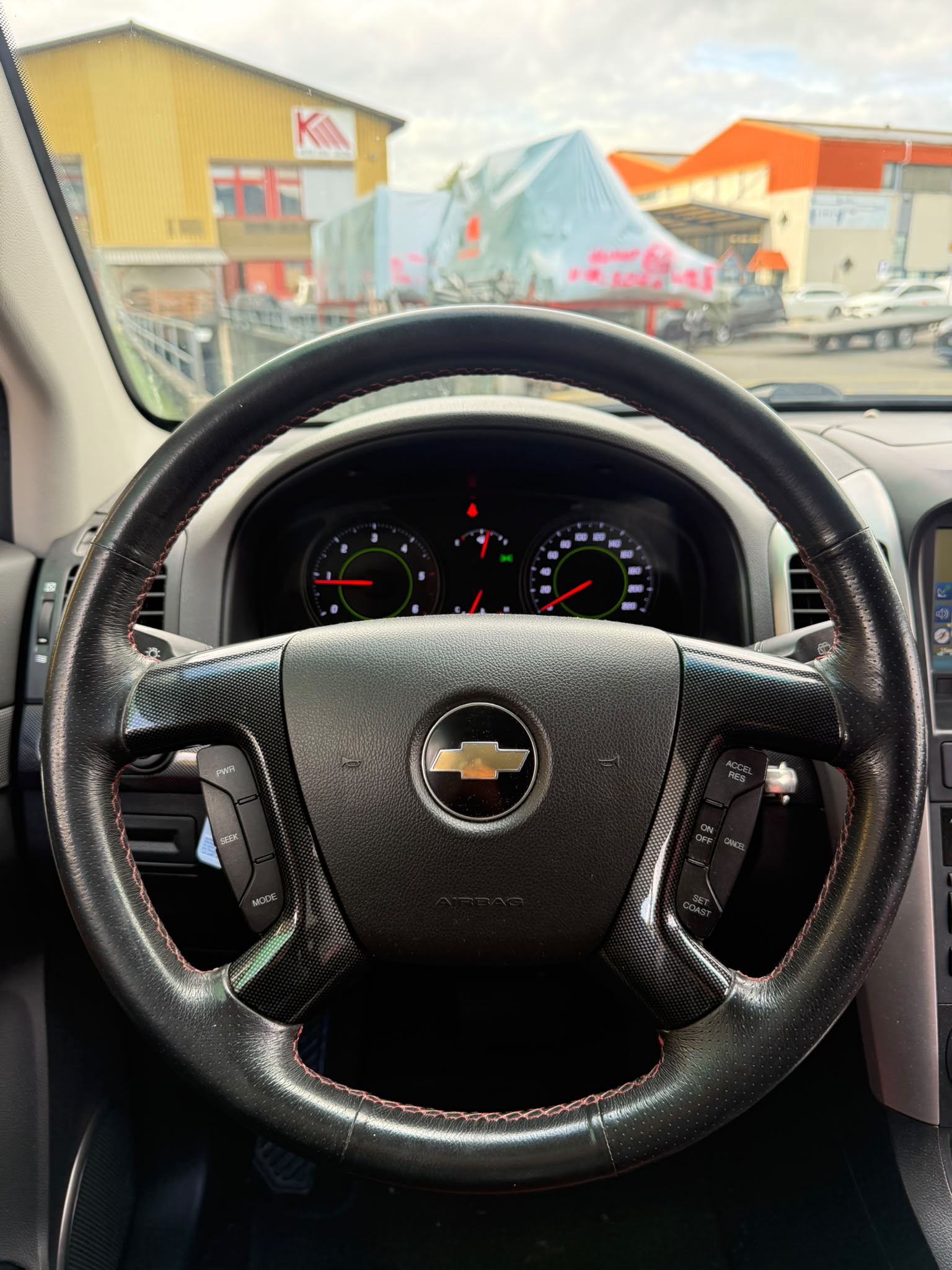 CHEVROLET Captiva 2.0 VCDi Sport 4WD Automatic-image-11