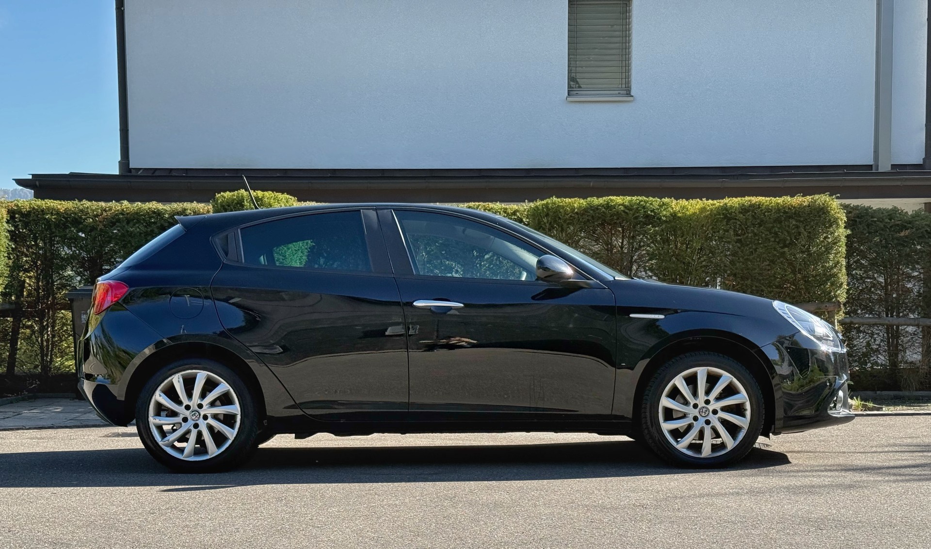 ALFA ROMEO Giulietta 1.4 T MultiAir |150 PS | MFK 06.2025 | Sportlich & gepflegt-image-2