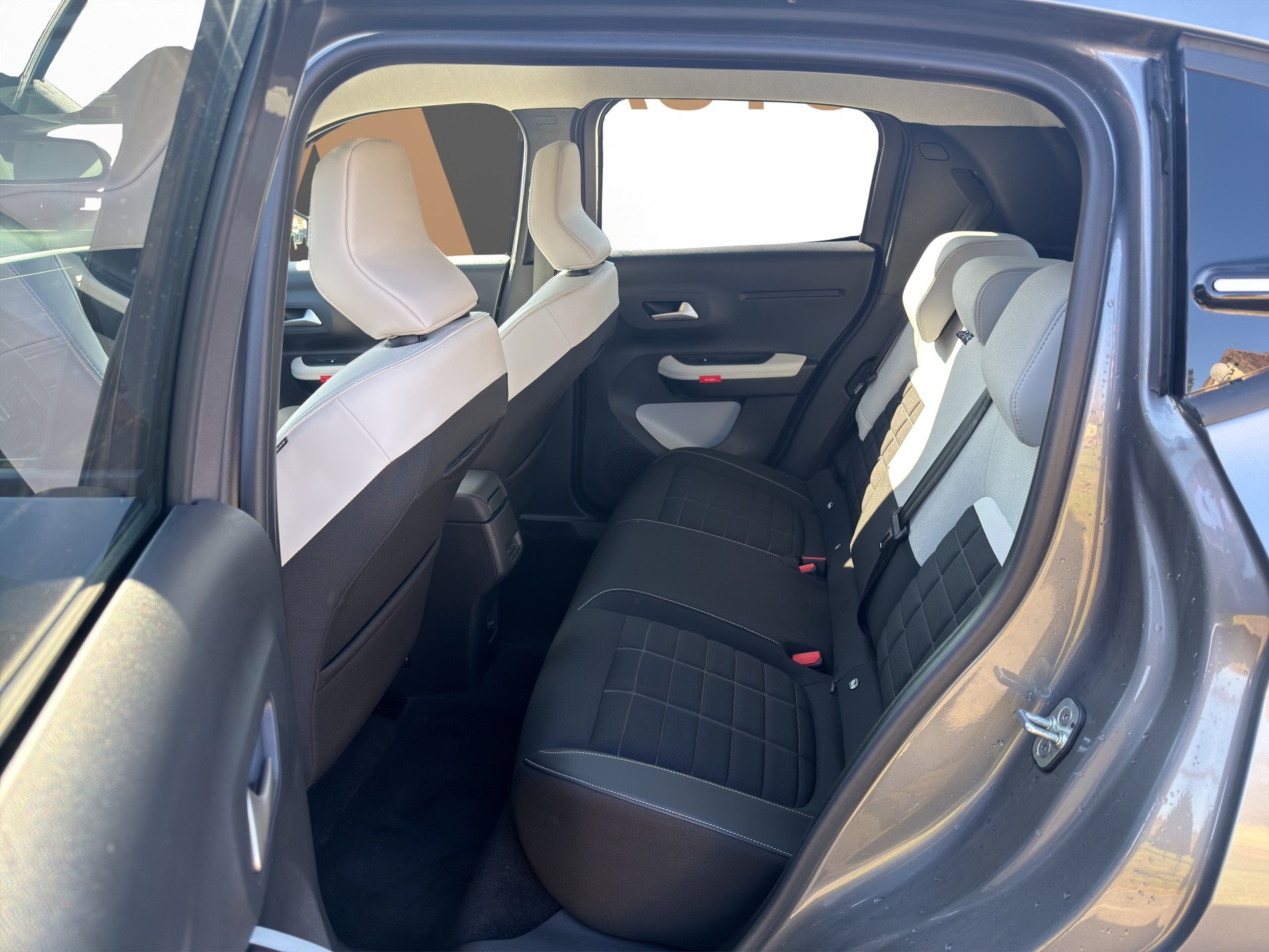 CITROEN e-C3 long range Max-image-12