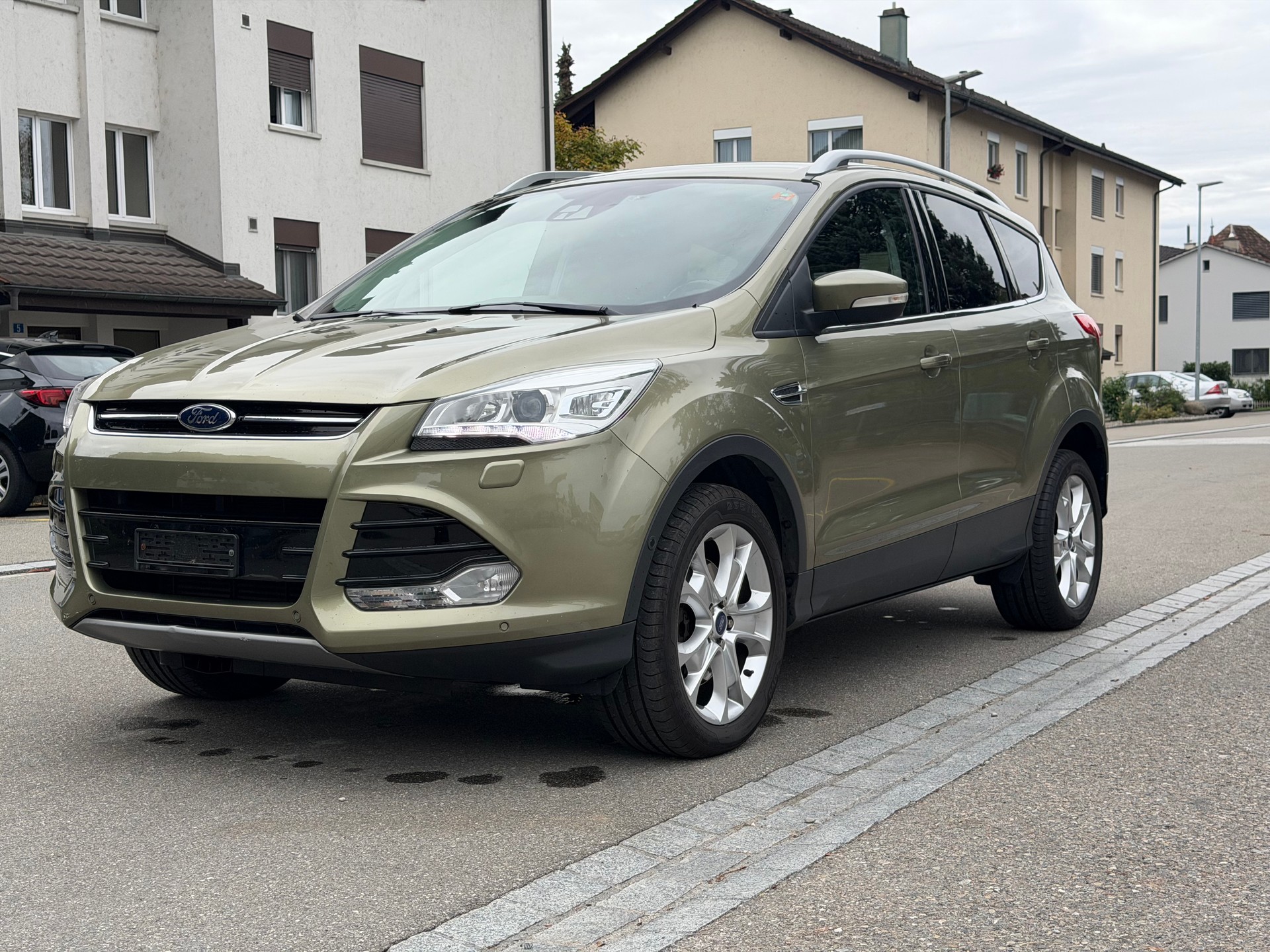 FORD Kuga 2.0 TDCi Titanium 4WD PowerShift-image-1