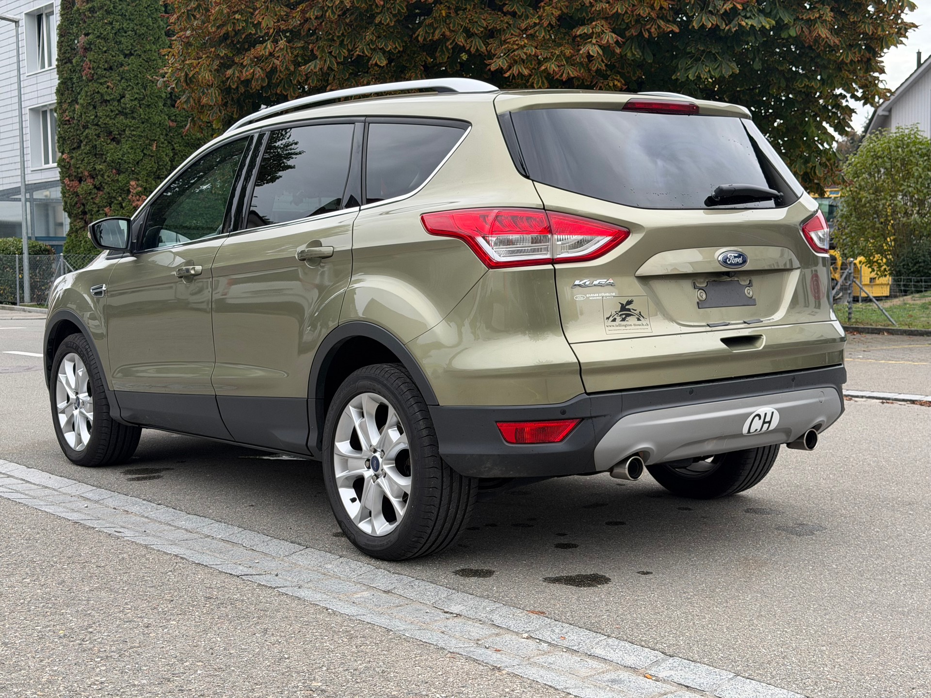 FORD Kuga 2.0 TDCi Titanium 4WD PowerShift-image-4