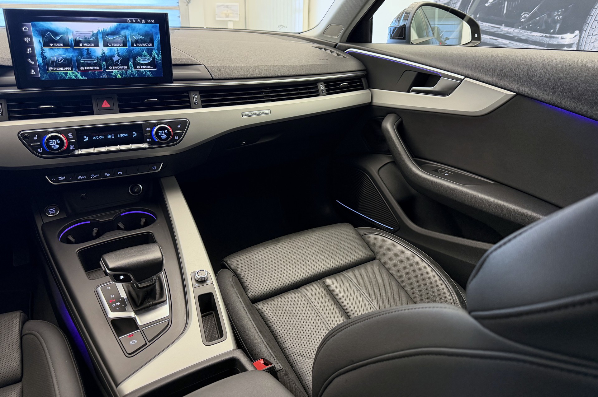 AUDI A4 Avant 40 TDI advanced Attraction quattro S-tronic-image-17