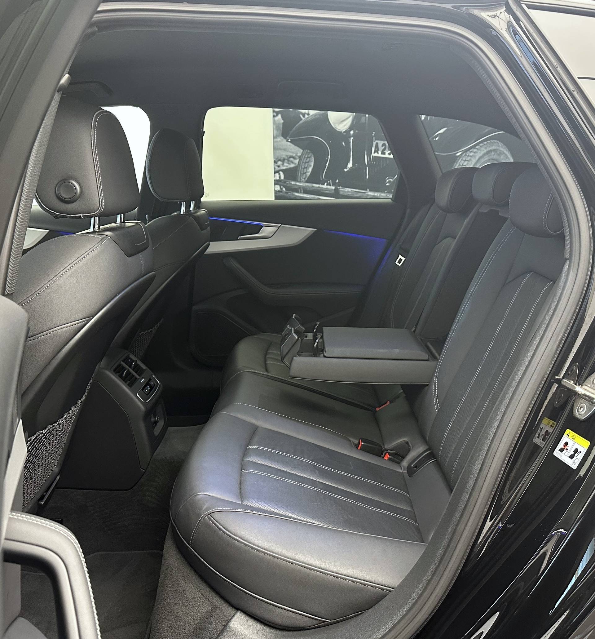 AUDI A4 Avant 40 TDI advanced Attraction quattro S-tronic-image-20