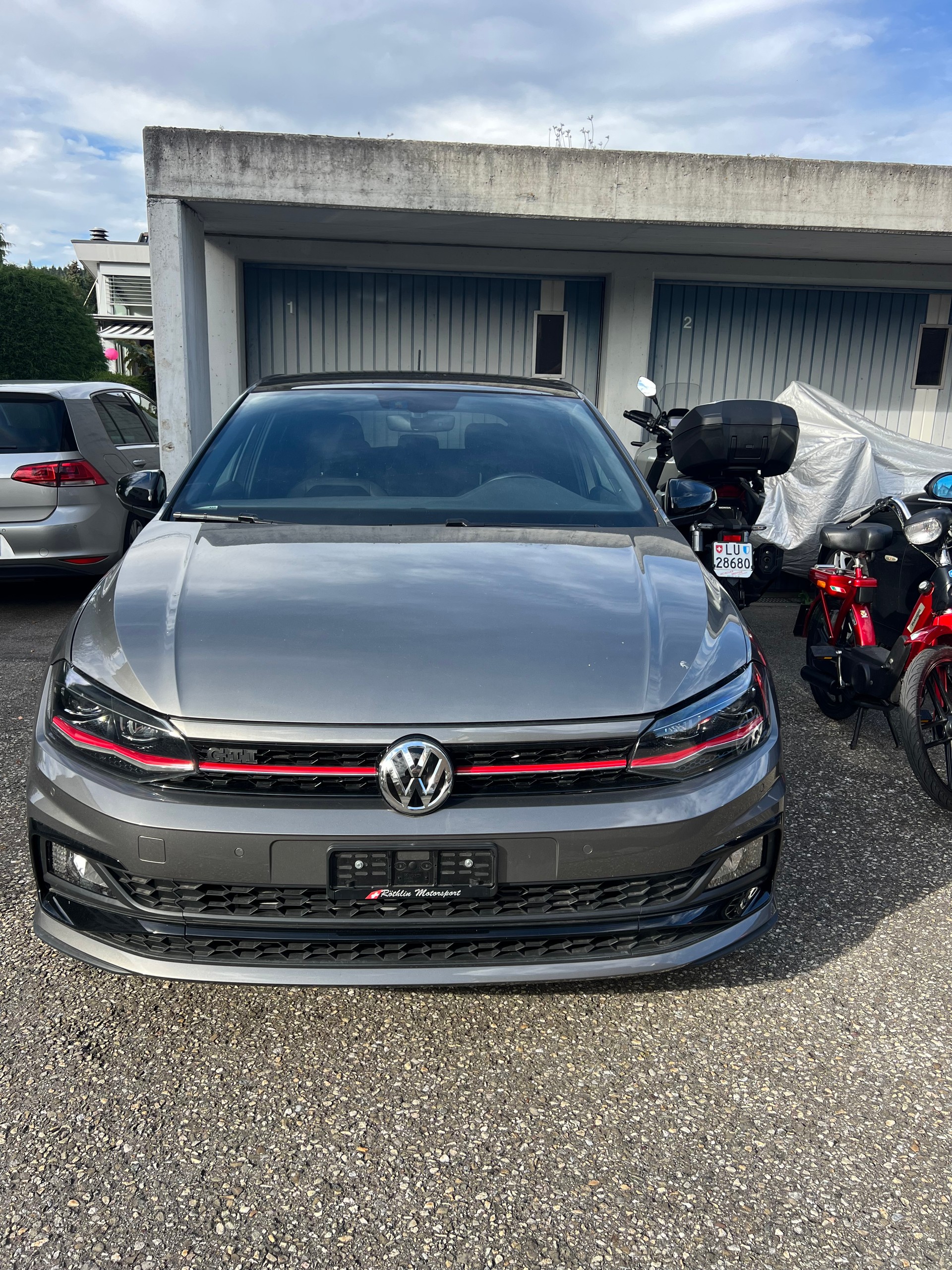 VW Polo 2.0 TSI GTI DSG-image-5