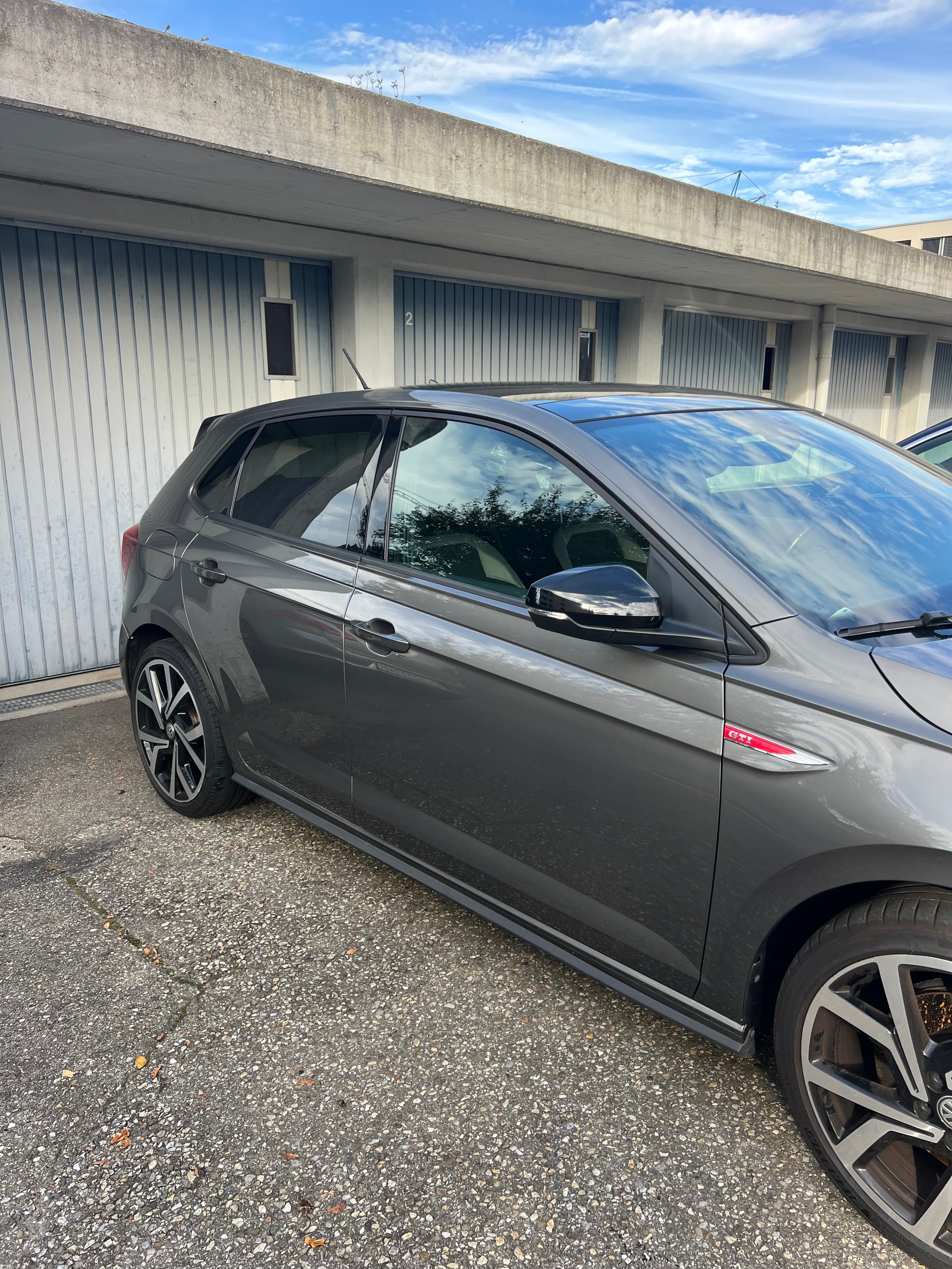VW Polo 2.0 TSI GTI DSG-image-6