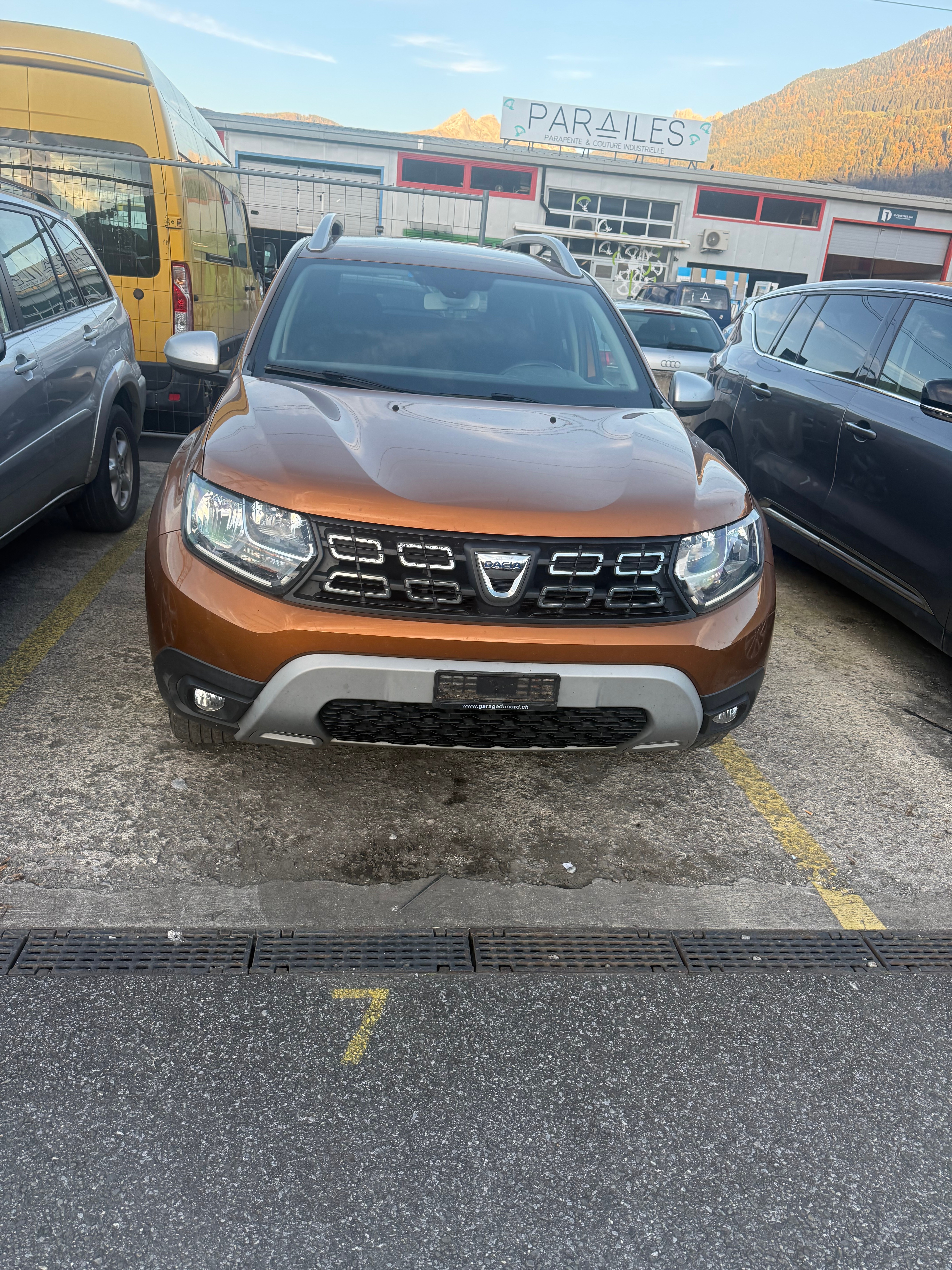 Car photo
