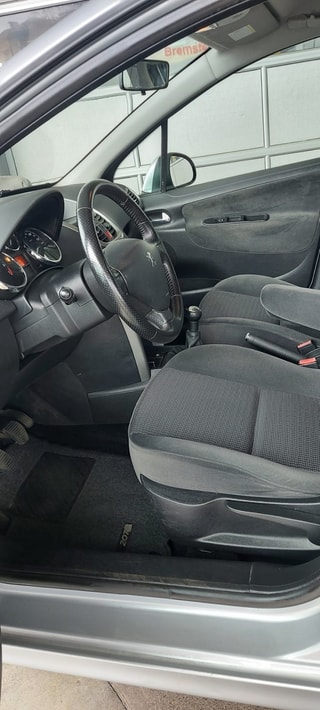 PEUGEOT 207 1.6 16V XS-image-7