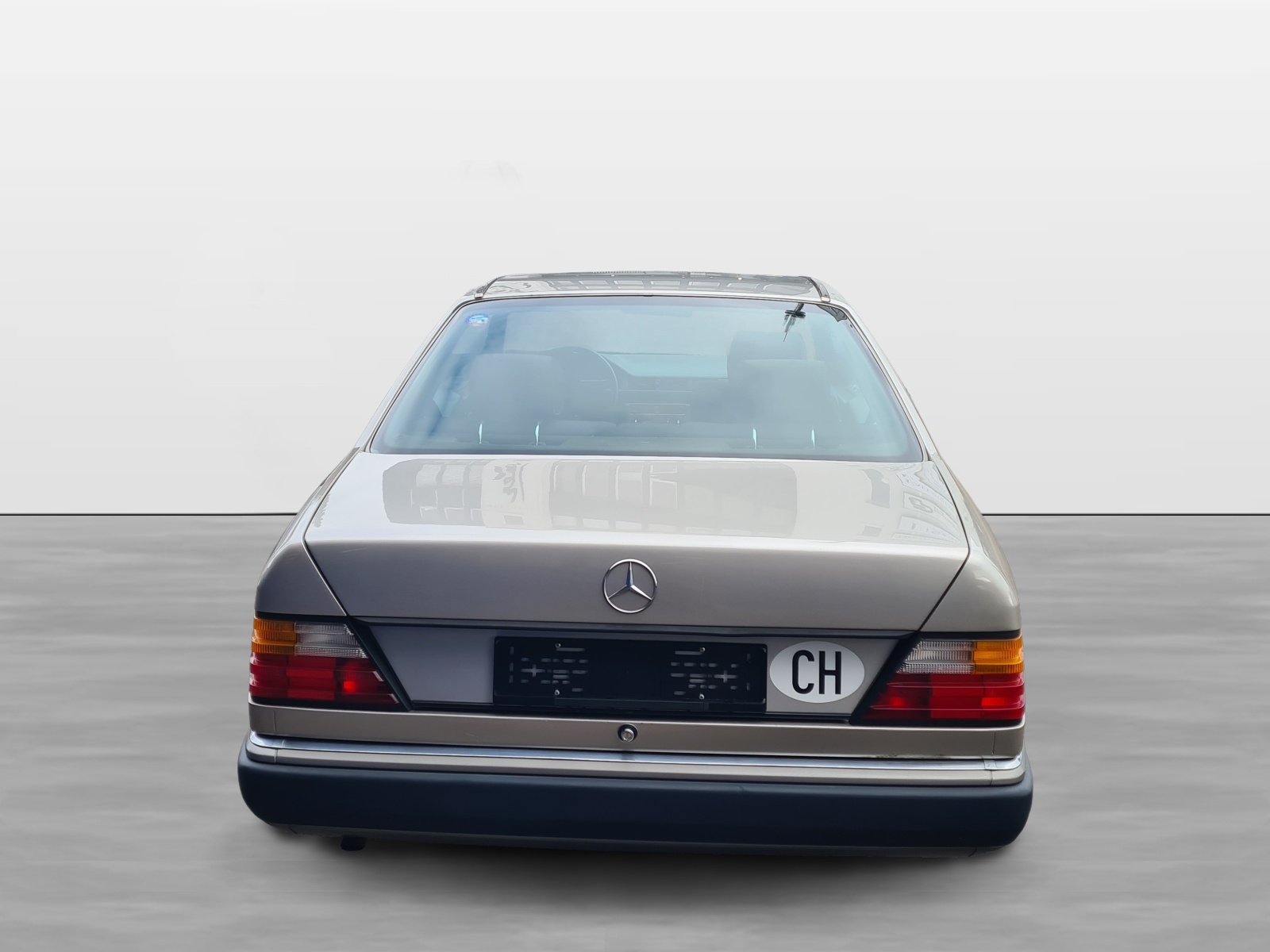 MERCEDES-BENZ 230 CE-image-3