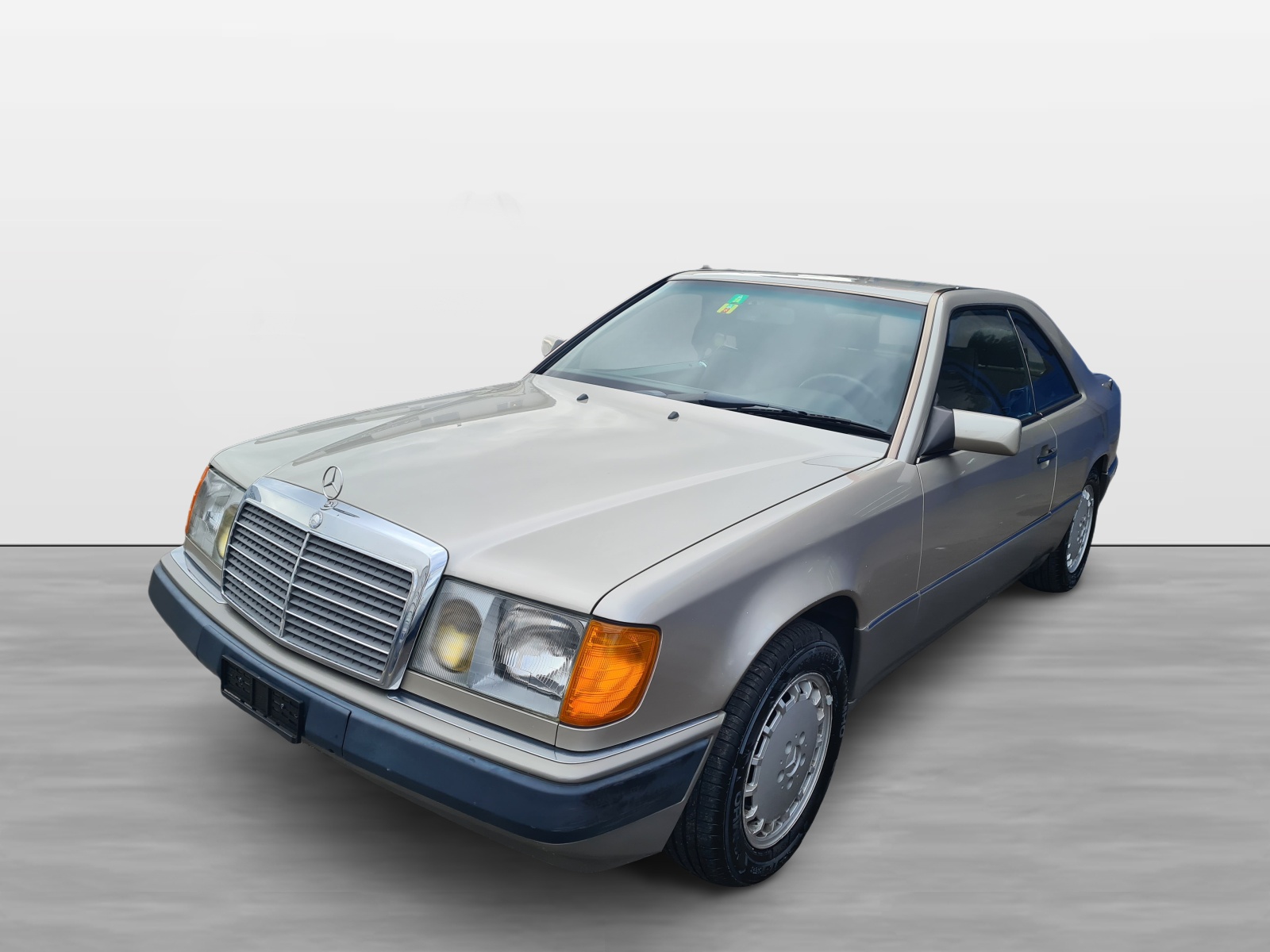 MERCEDES-BENZ 230 CE-image-6