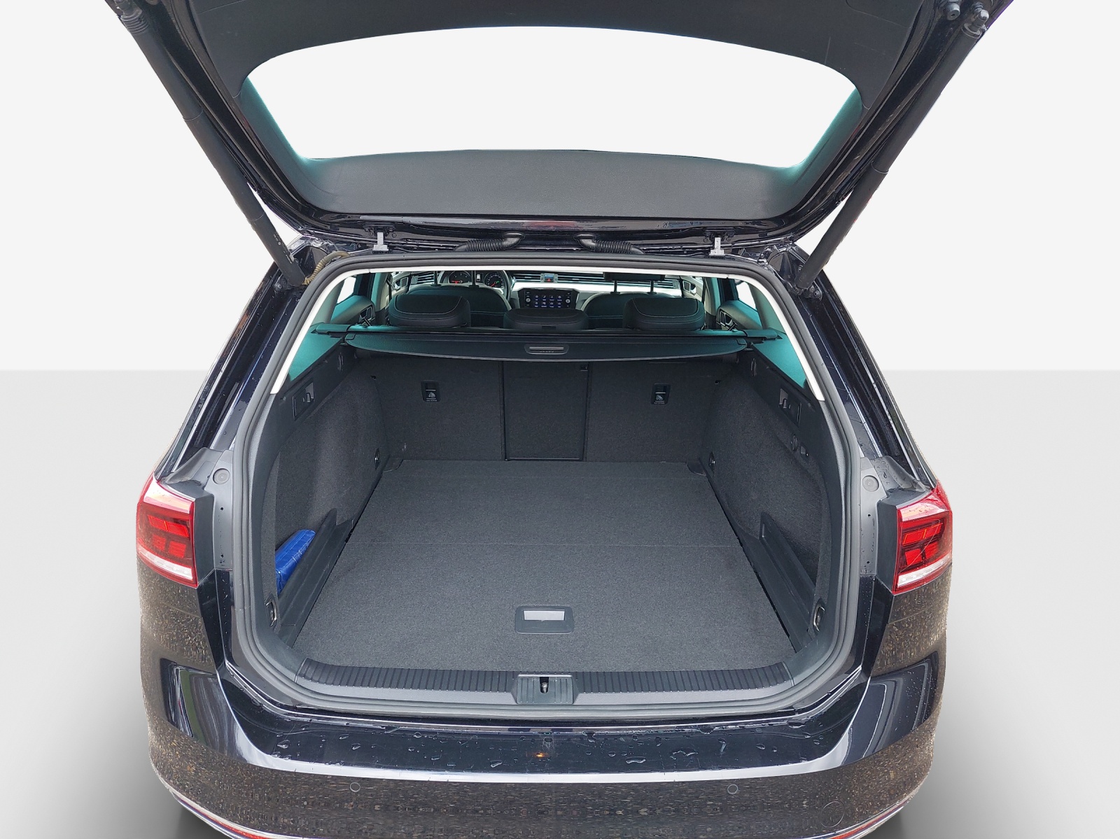 VW Passat 2.0 TDI BMT Elegance 4Motion DSG-image-12