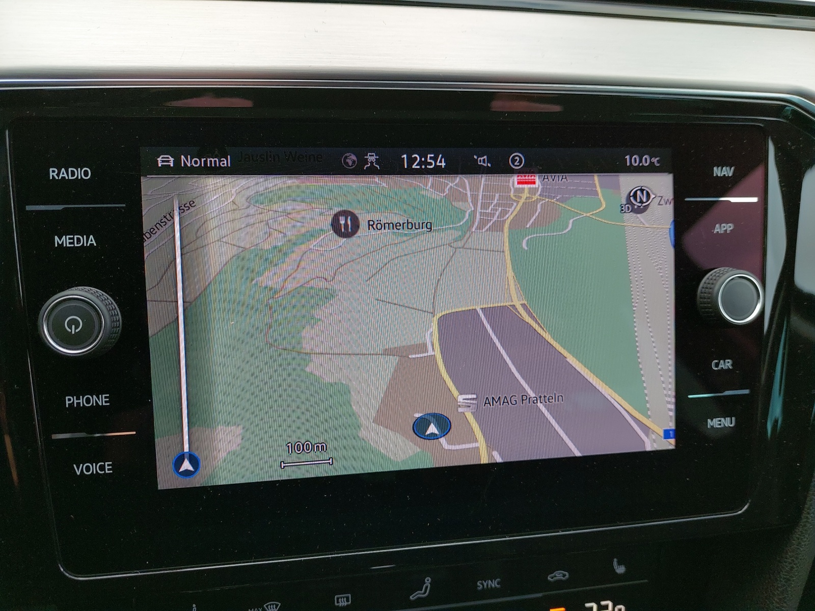 VW Passat 2.0 TDI BMT Elegance 4Motion DSG-image-14