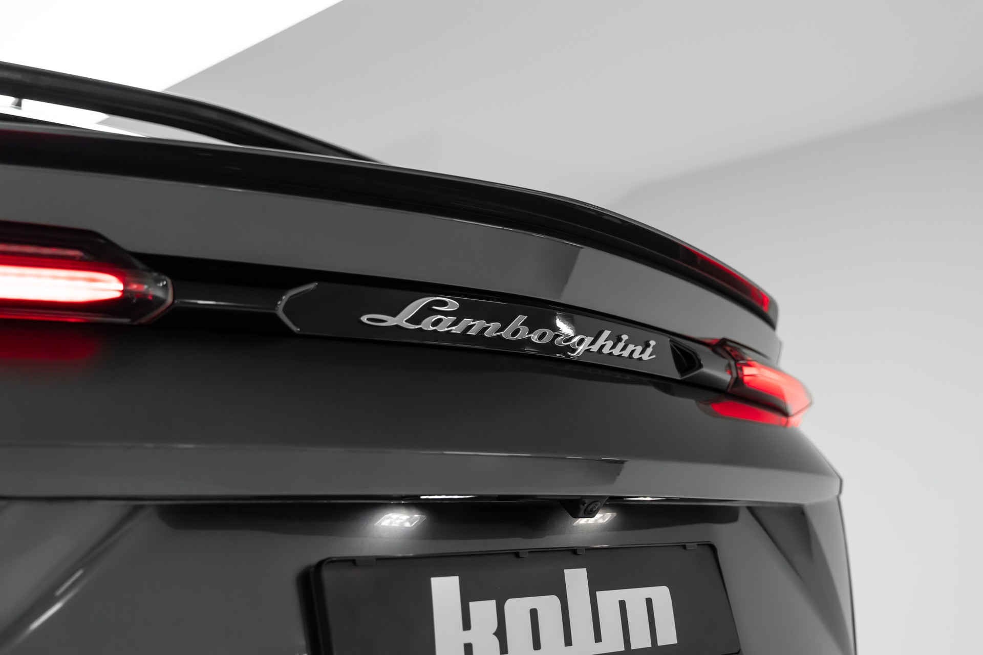 LAMBORGHINI Urus E-Gear-image-18