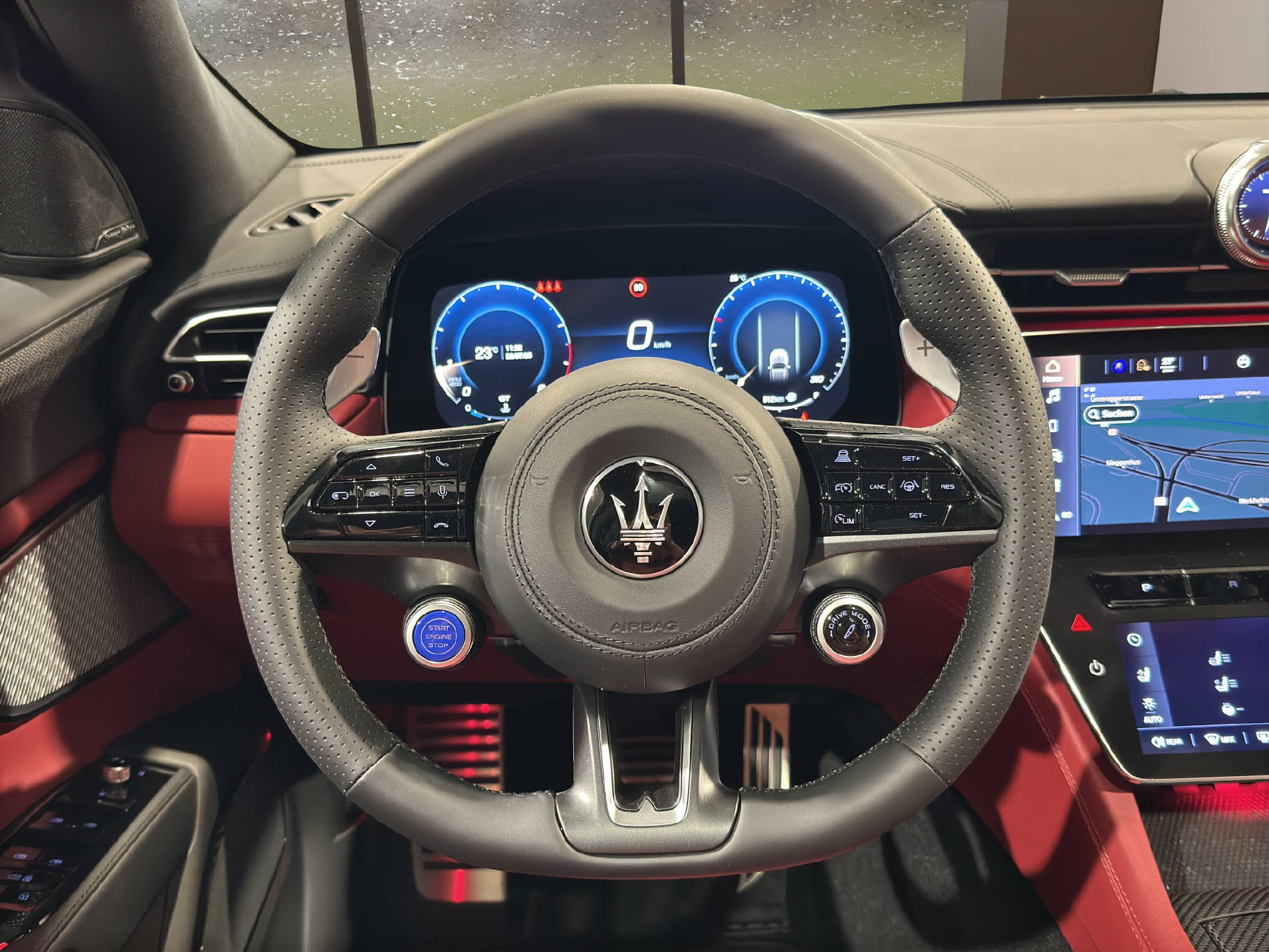 MASERATI Grecale 3.0 V6 Trofeo-image-9