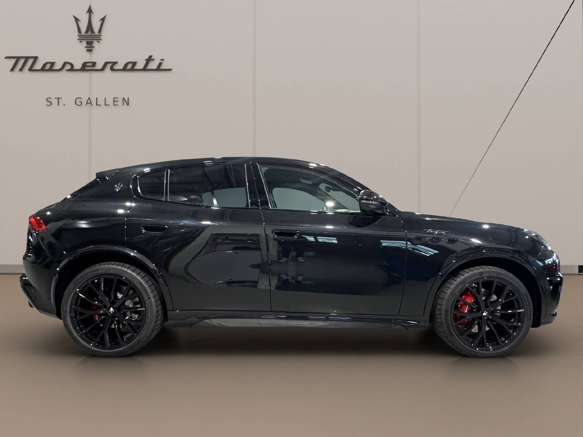 MASERATI Grecale 3.0 V6 Trofeo-image-3
