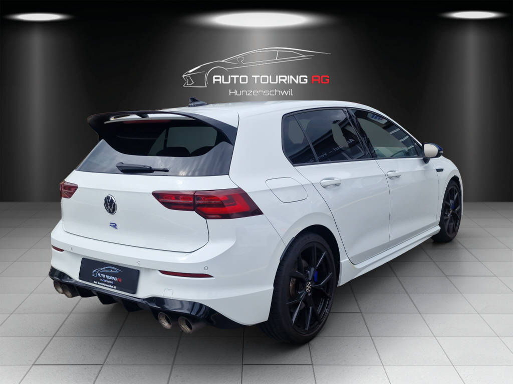 VW Golf VIII 2.0 TSI R 20 Years DSG 4motion-image-2