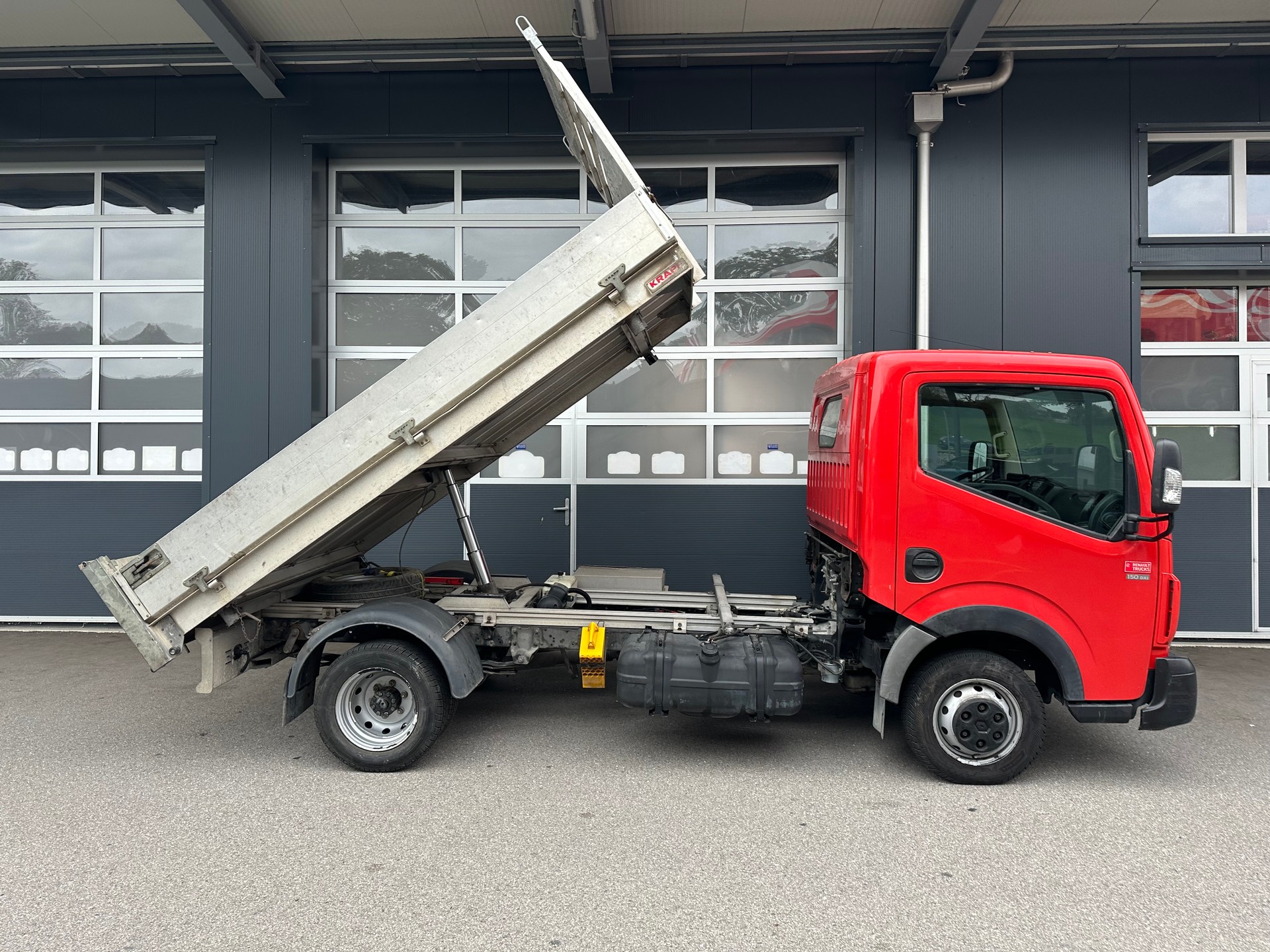 RENAULT Maxity-image-1