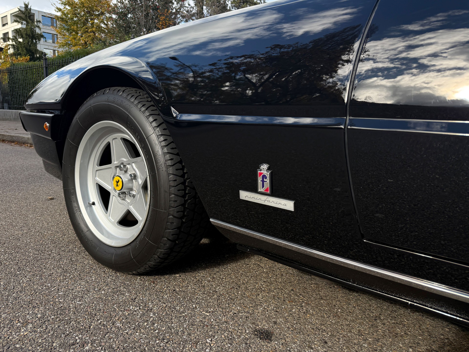 FERRARI 400 Automatic-image-13
