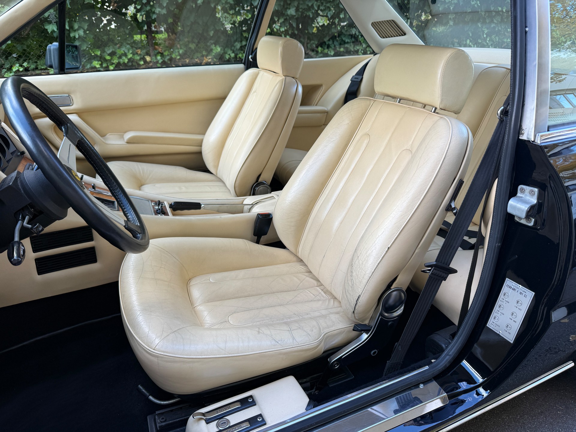 FERRARI 400 Automatic-image-6