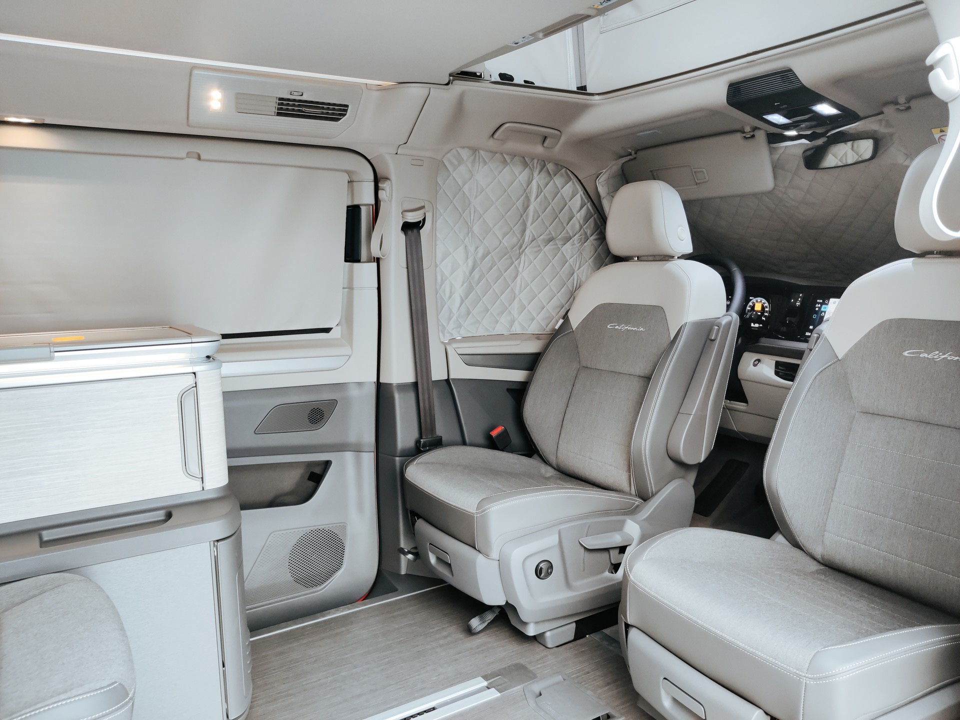 VW California eHybrid Ocean Liberty 4Motion !!! Top Ausstattung !!!-image-12