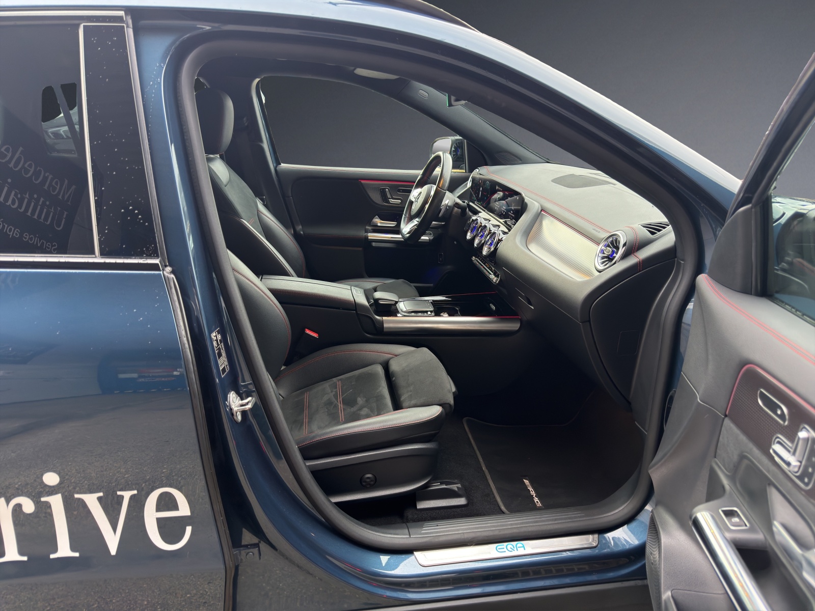 Image MERCEDES-BENZ EQA-300 EQA 300 AMG Line 4Matic