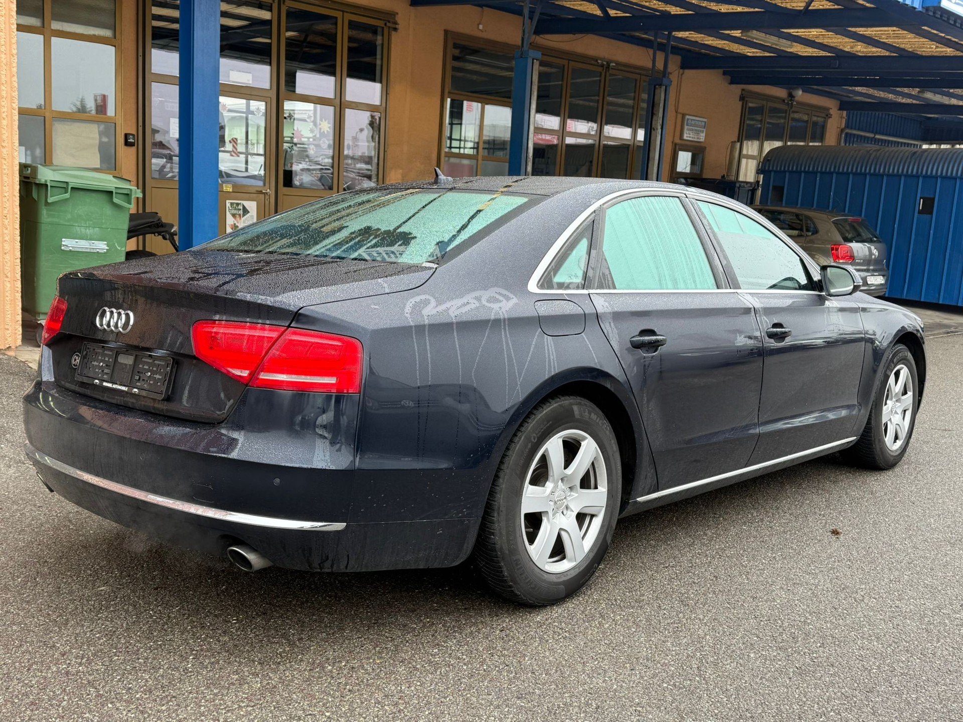 AUDI A8 3.0 TFSI quattro tiptronic-image-4