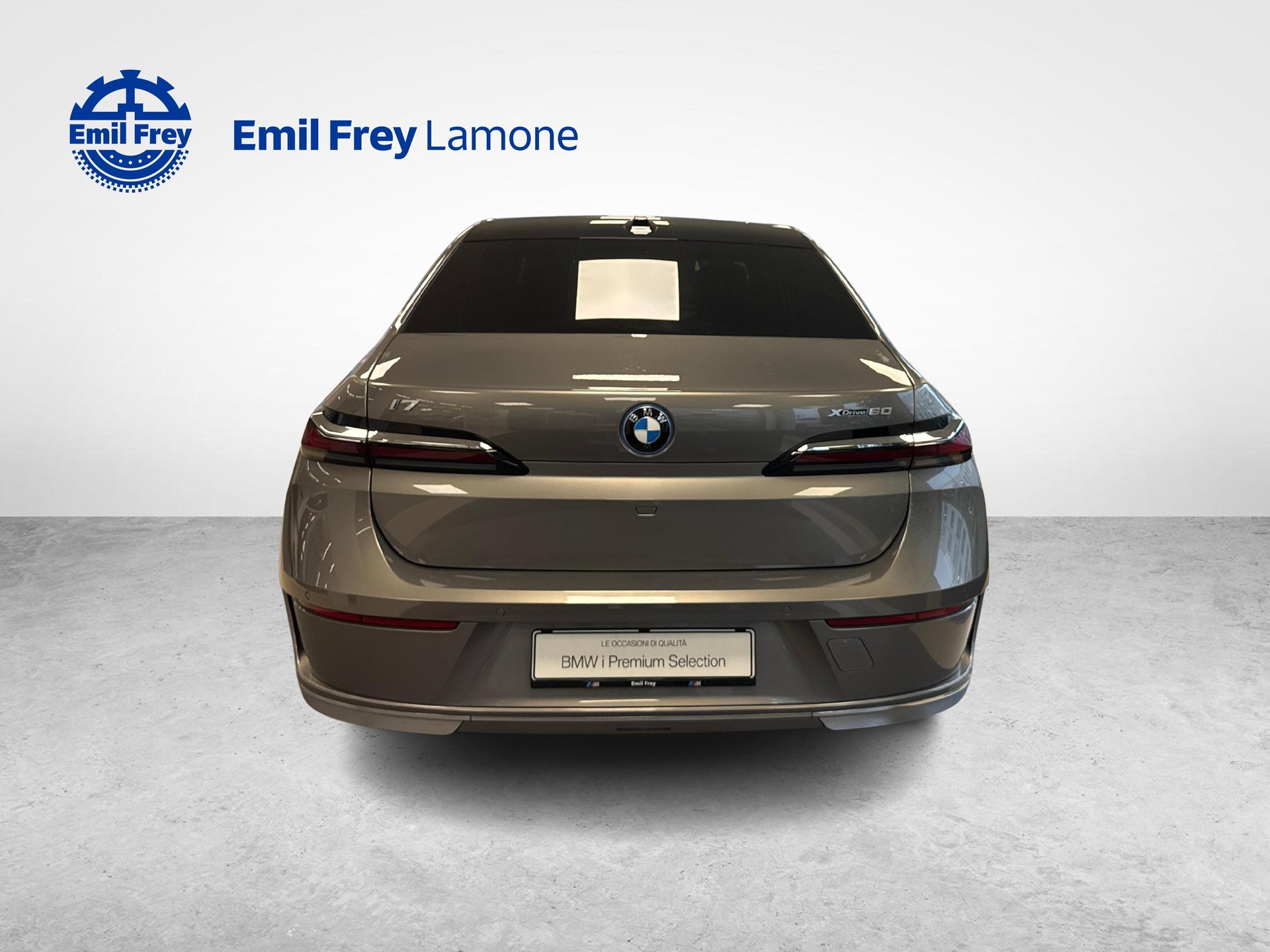 BMW i7 xDrive60-image-6