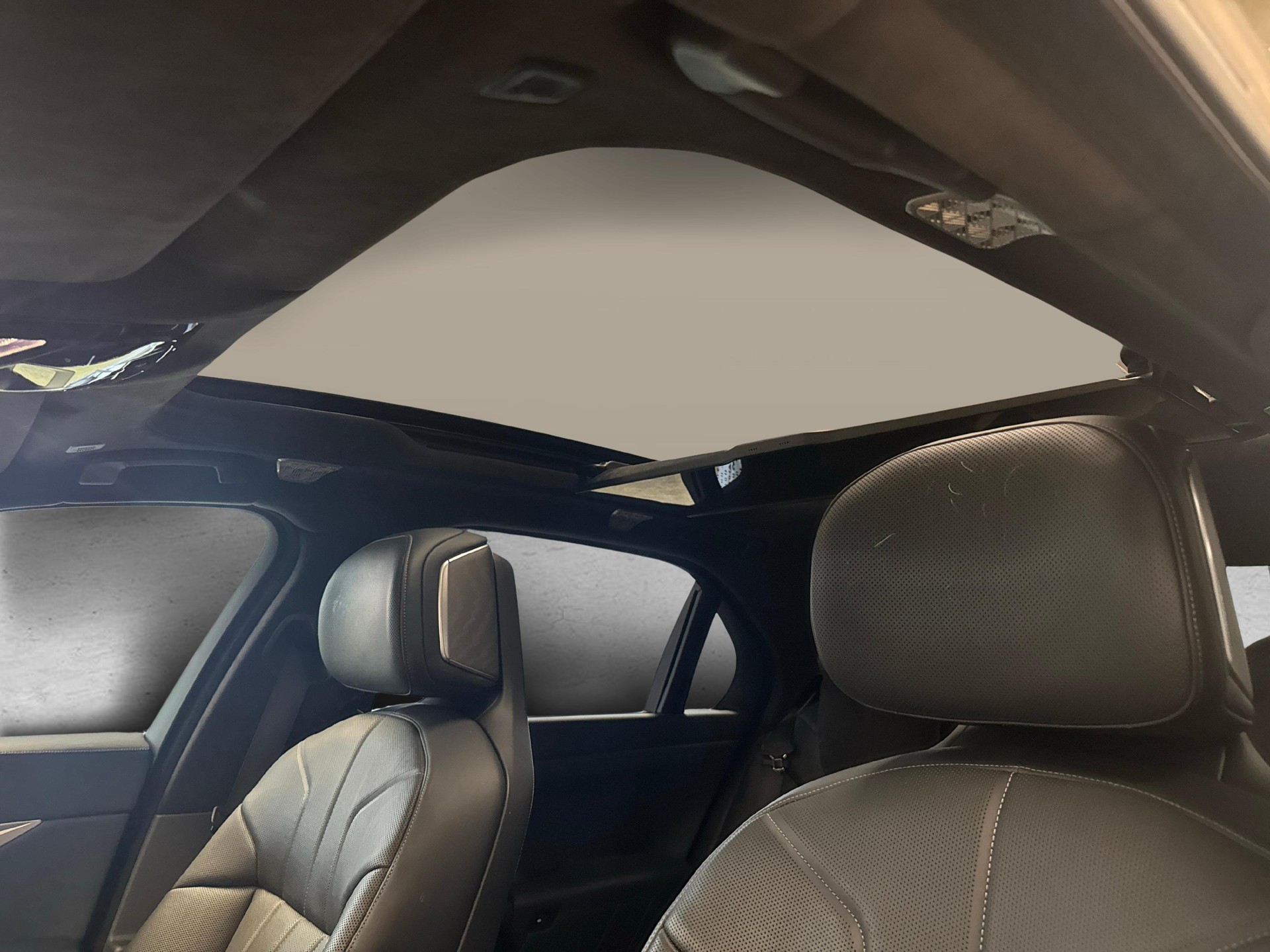 BMW i7 xDrive60-image-20