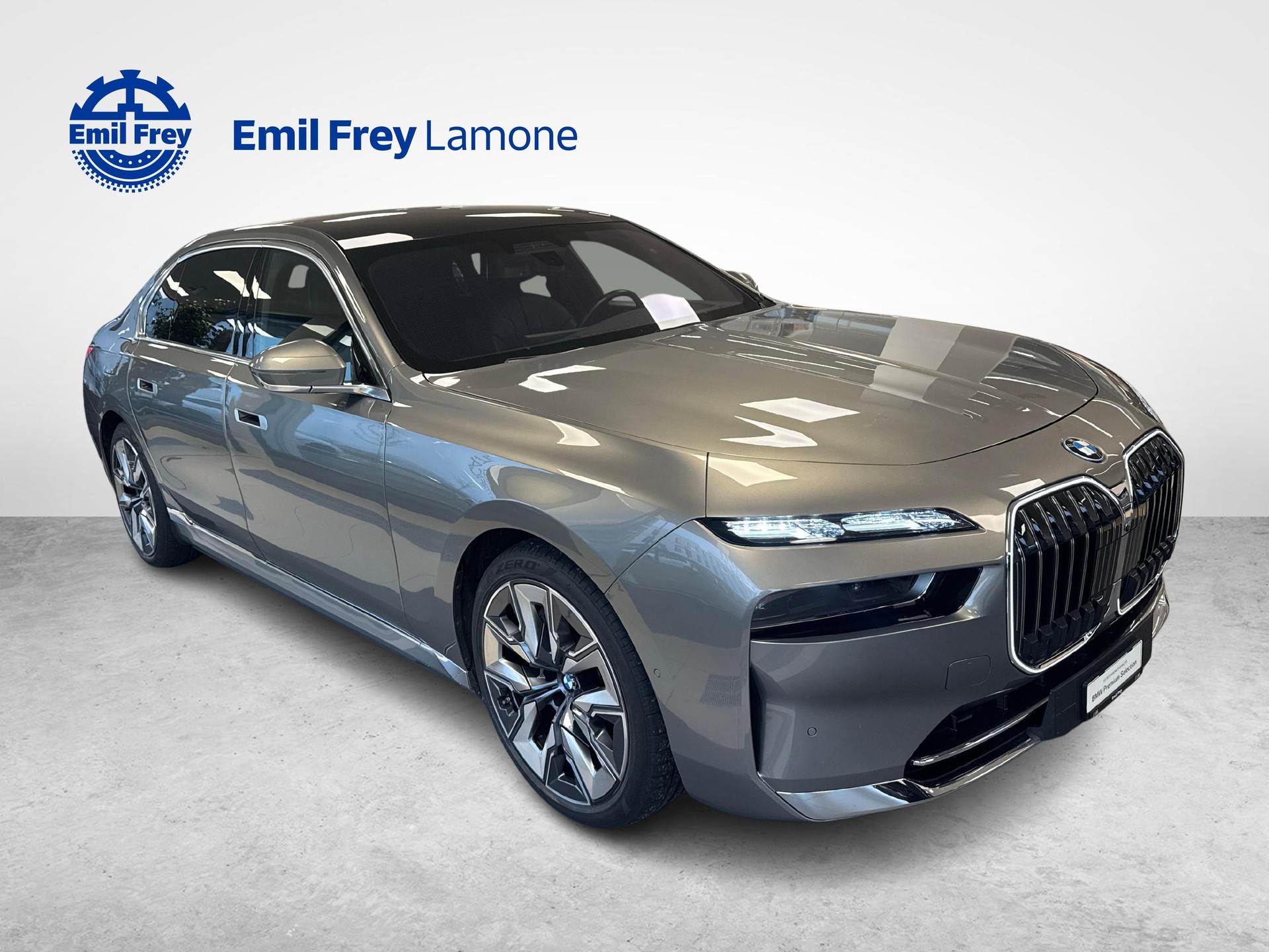 BMW i7 xDrive60-image-9